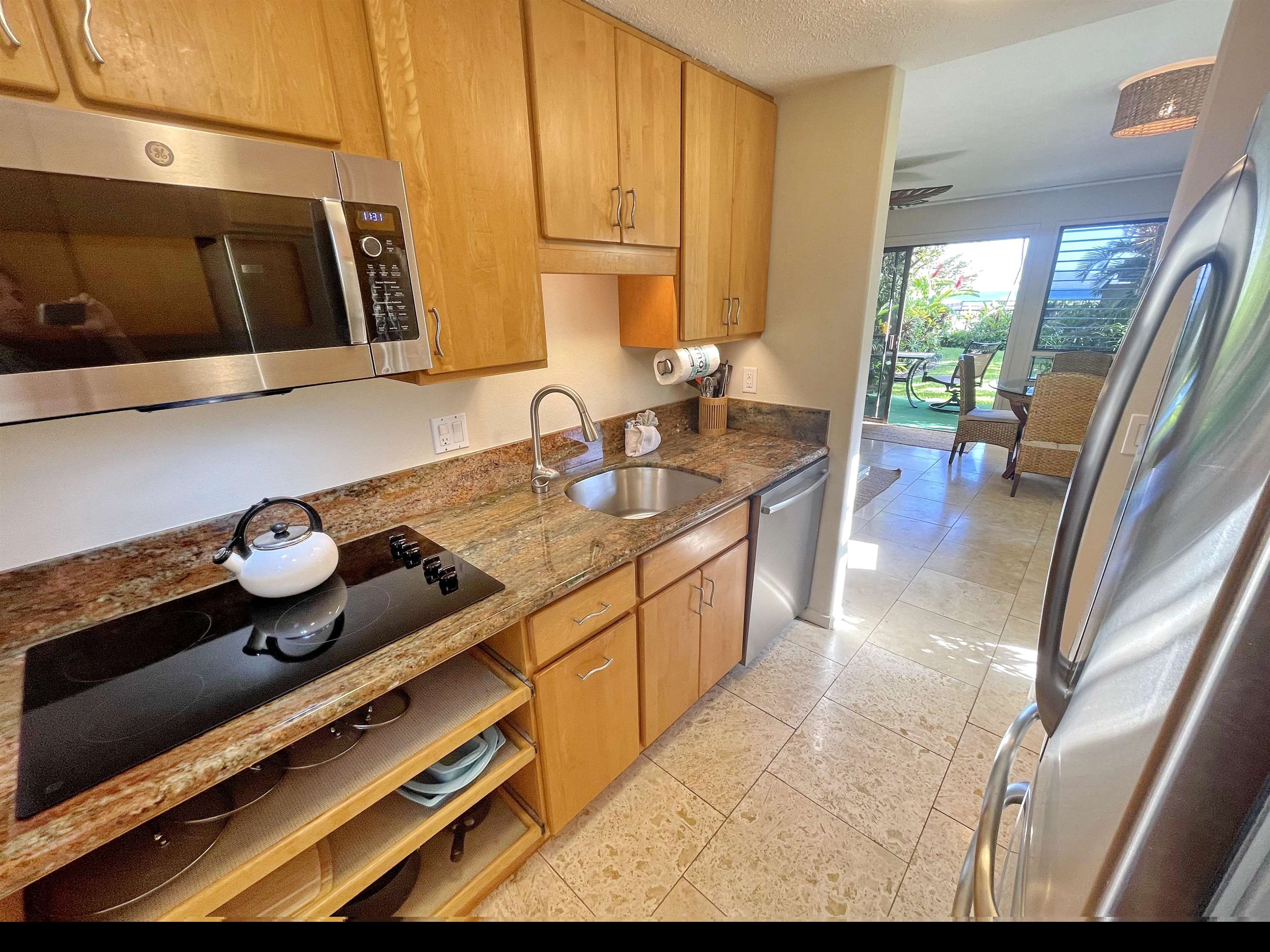 300 Hauoli St Property Photo 12