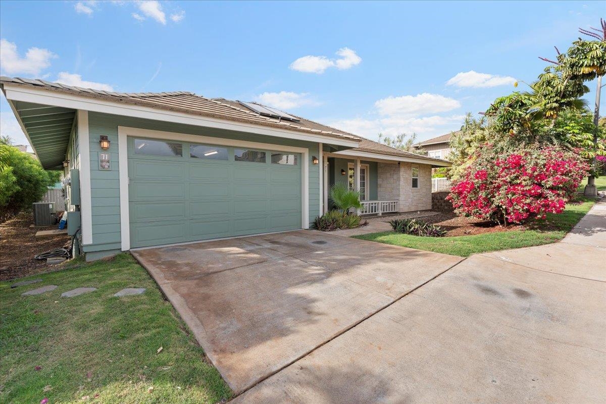71 Hoohale St Property Photo 11