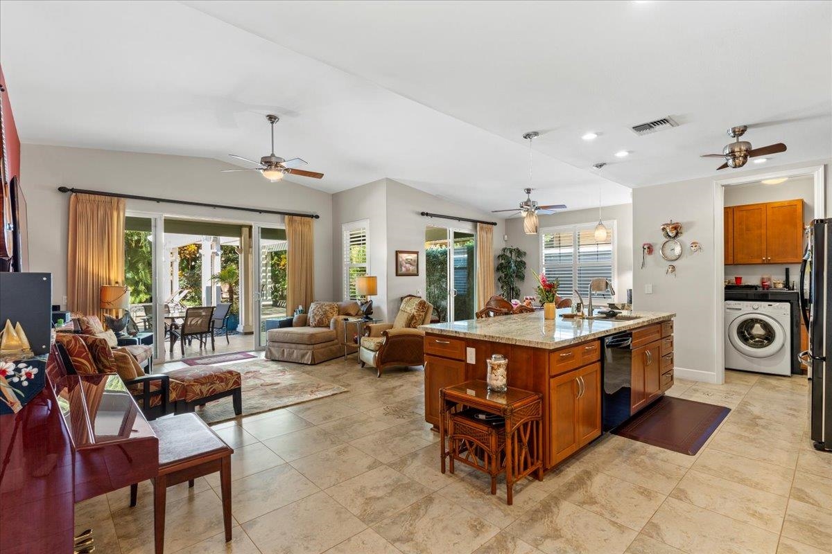 9 Moana Ave Property Photo 15