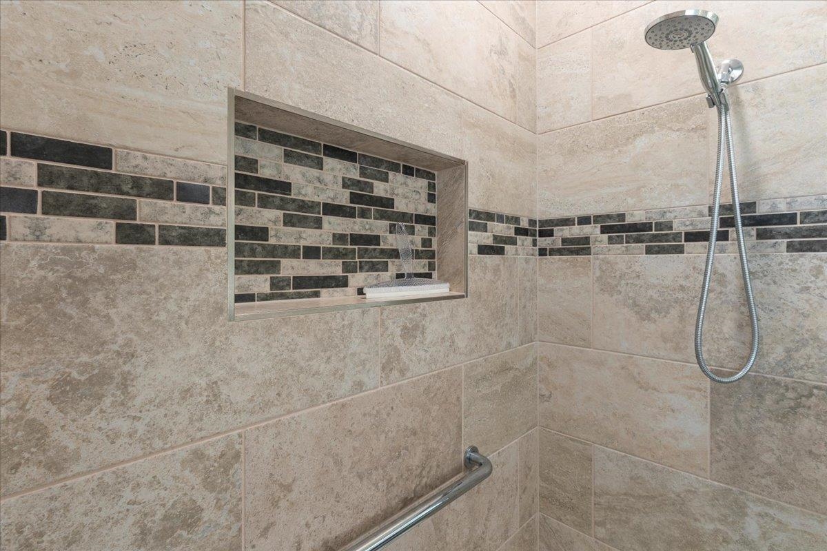 9 Moana Ave Property Photo 27