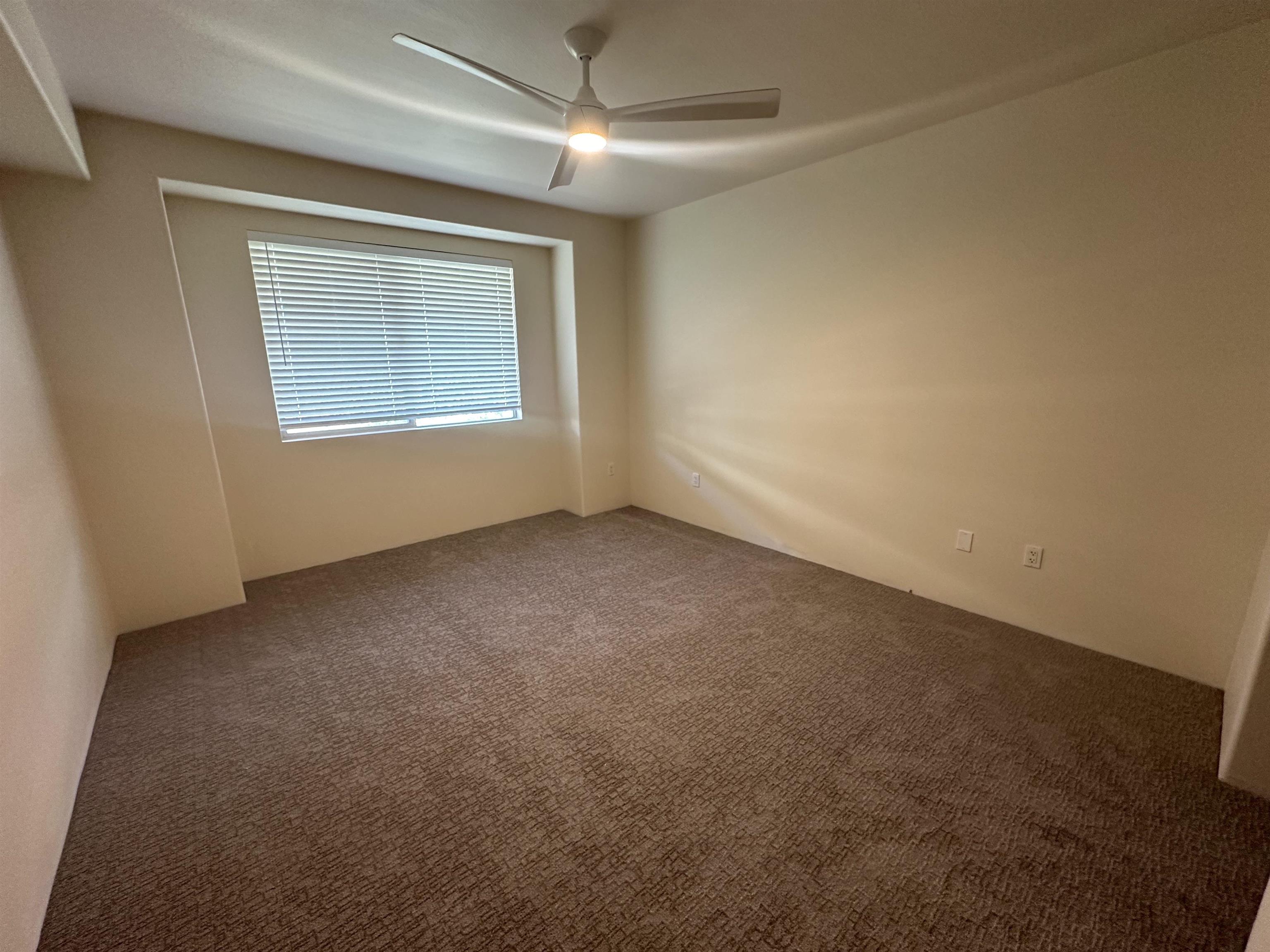 1870 Limahana Cir Property Photo 2