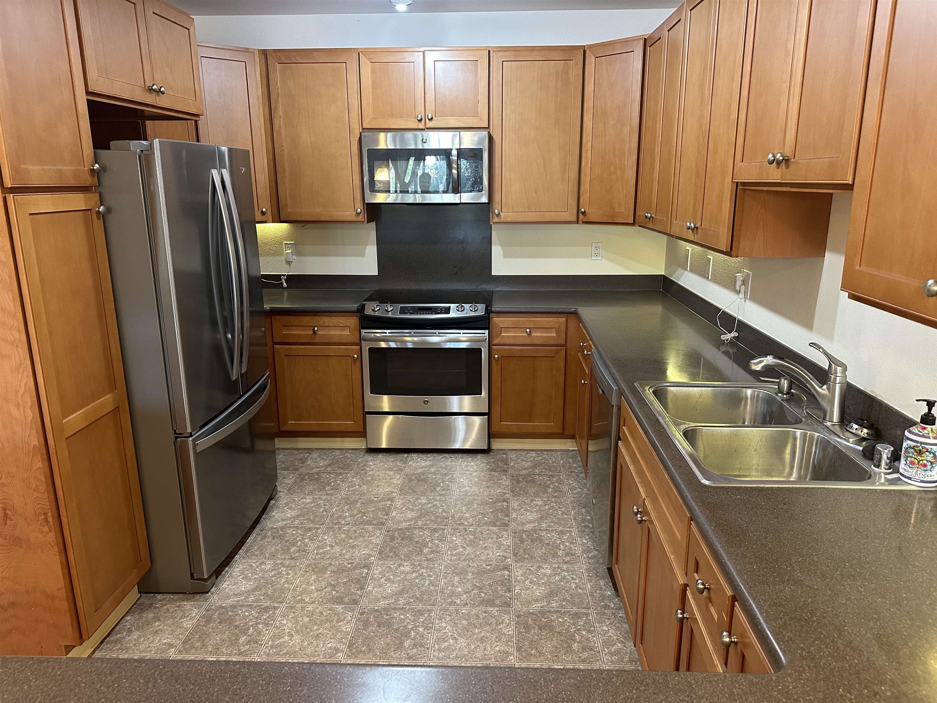 1870 Limahana Cir Property Photo 11