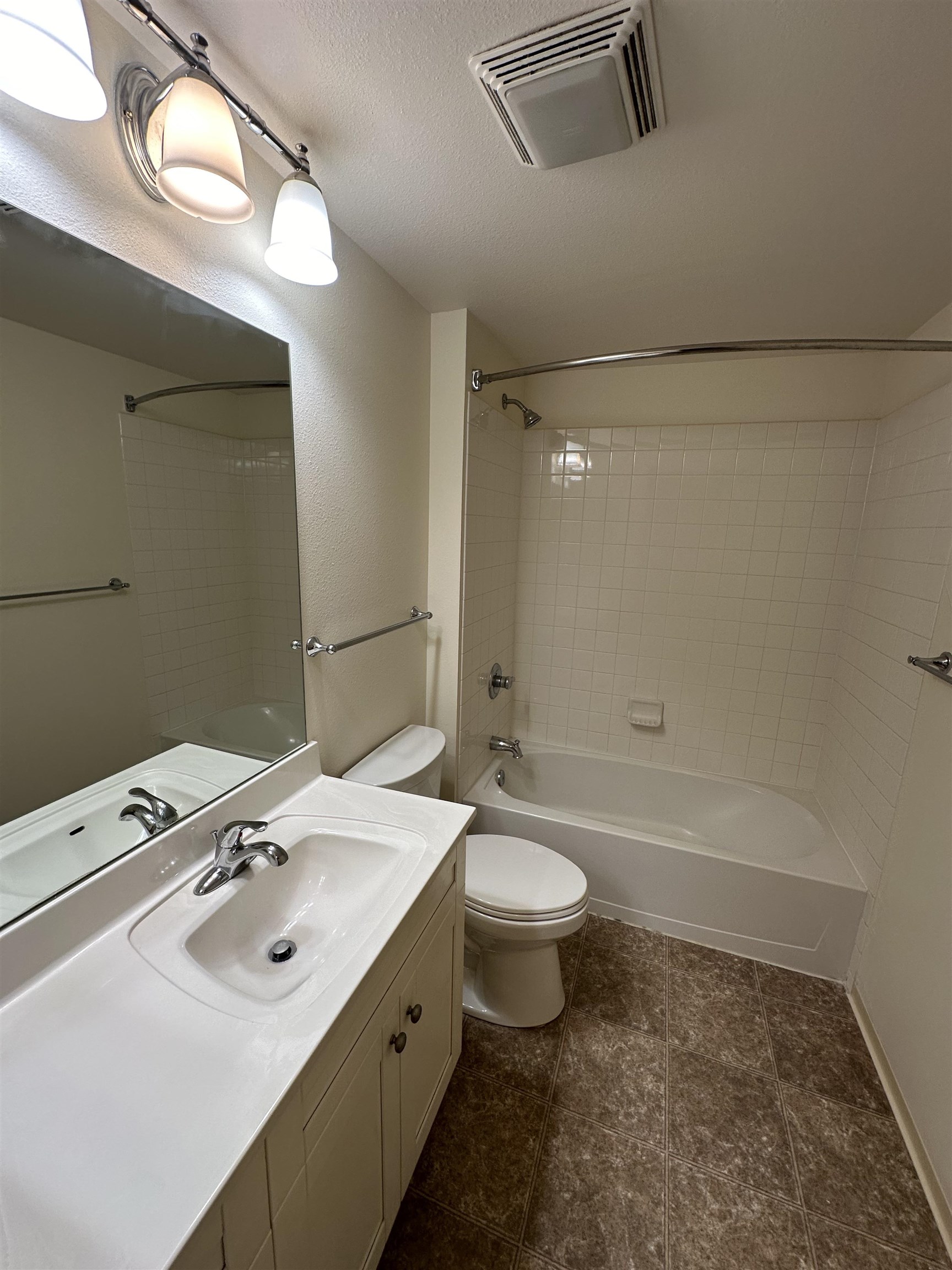 1870 Limahana Cir Property Photo 12