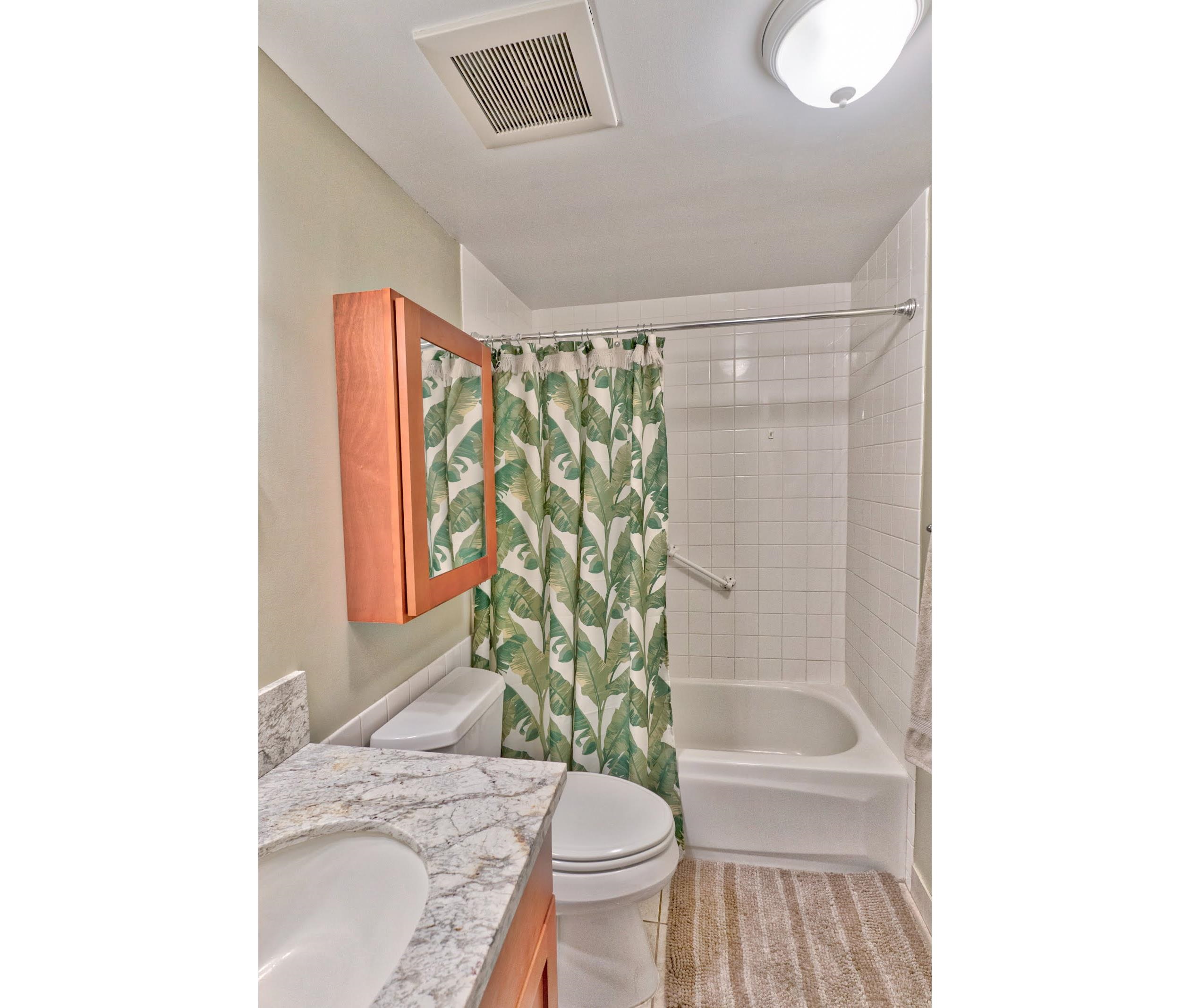 49 W Lipoa St Property Photo 10