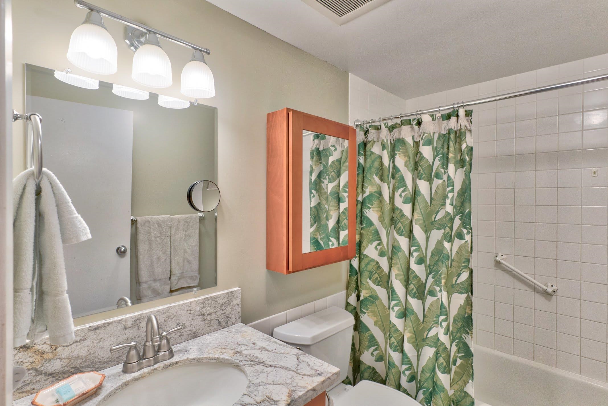 49 W Lipoa St Property Photo 11