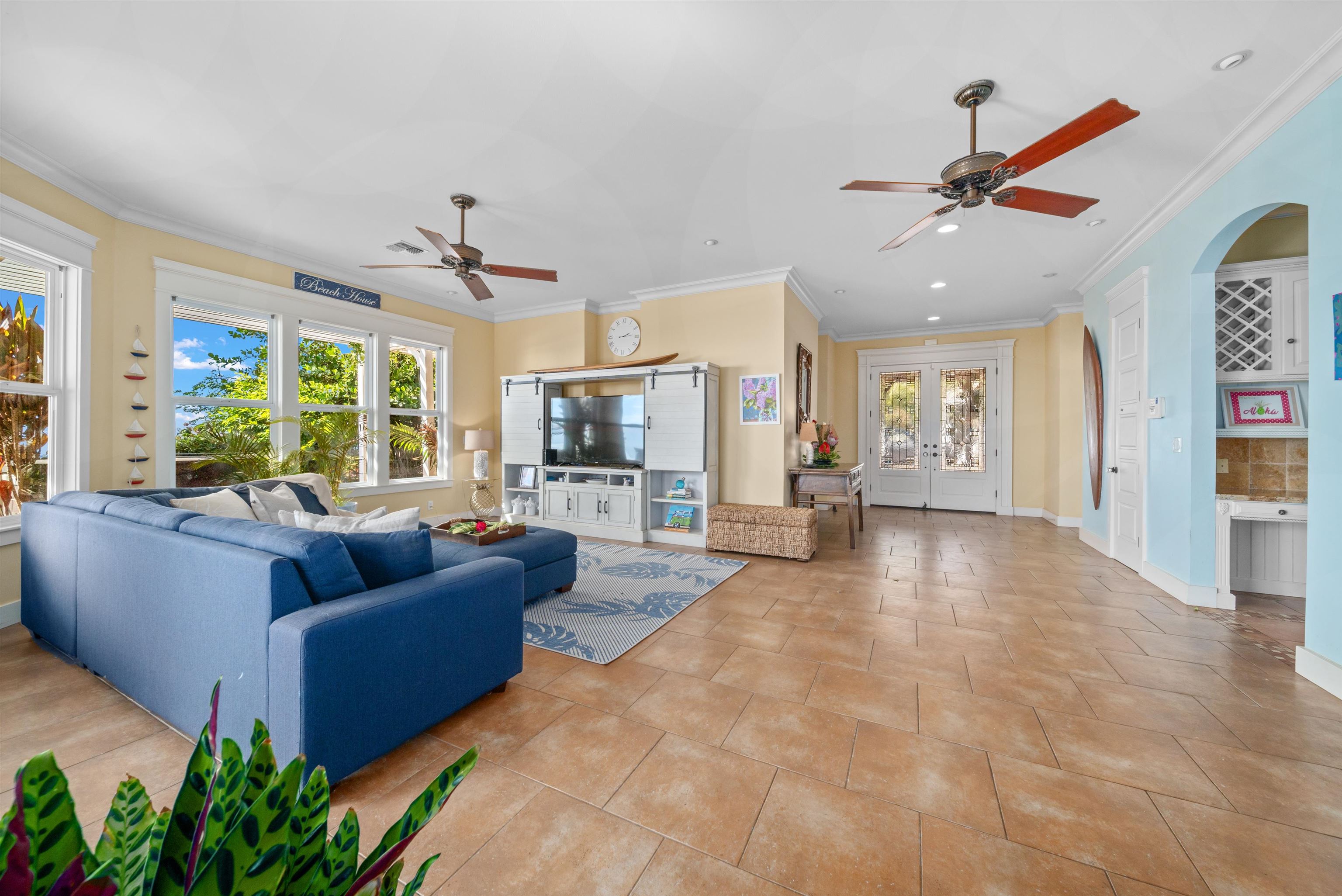 21 W Huapala Pl Property Photo 3