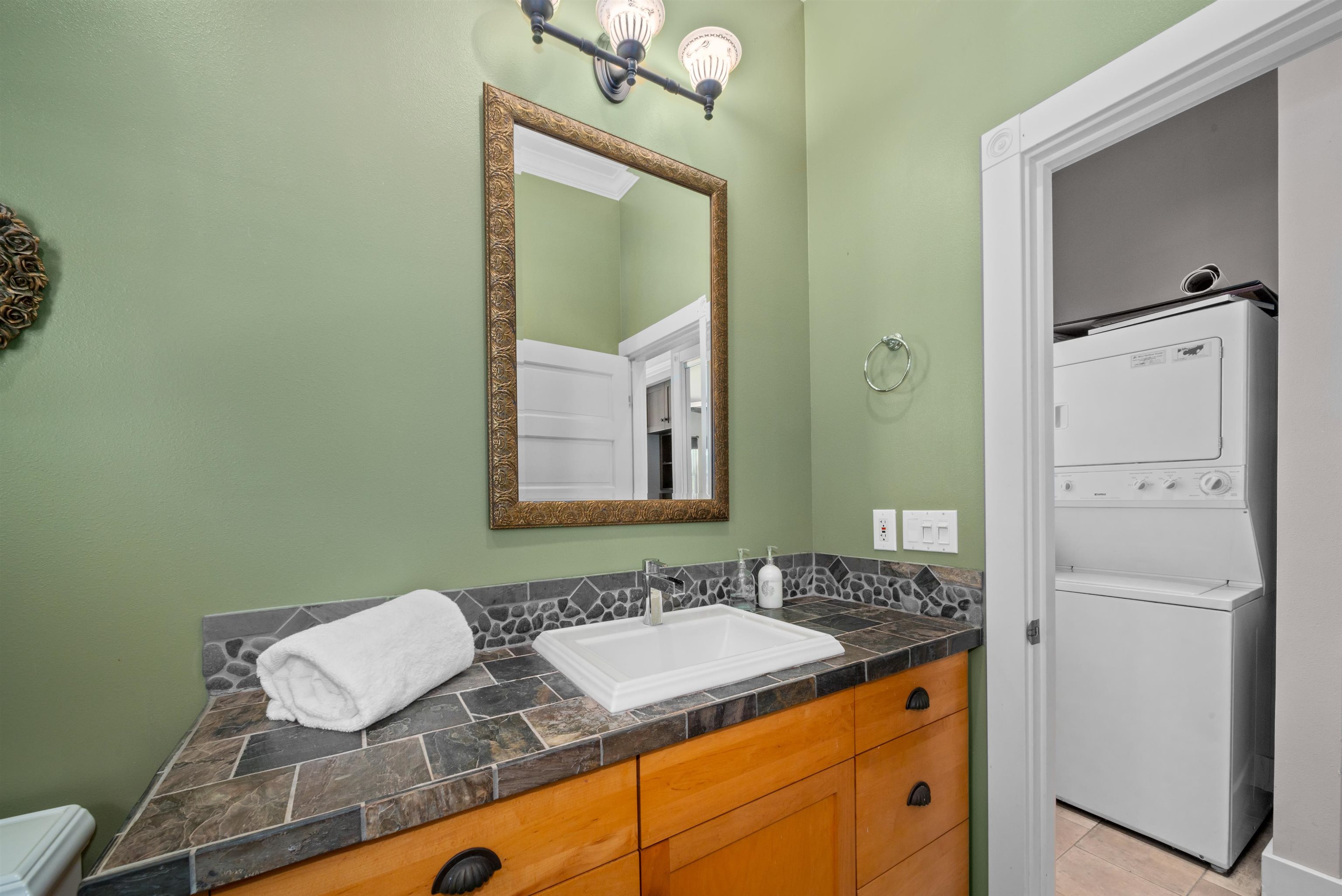 21 W Huapala Pl Property Photo 49