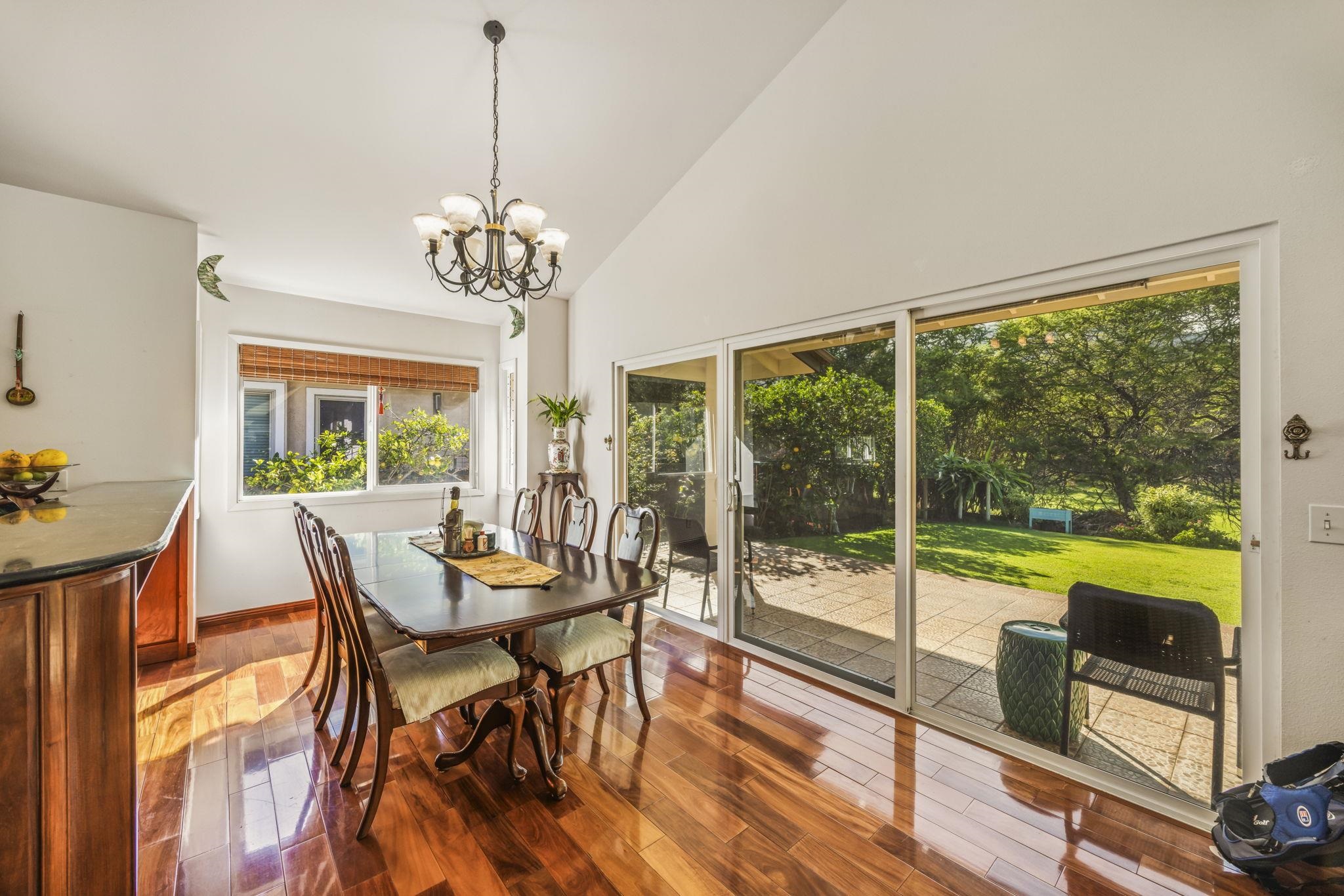 355 Kamalei Cir Property Photo 6