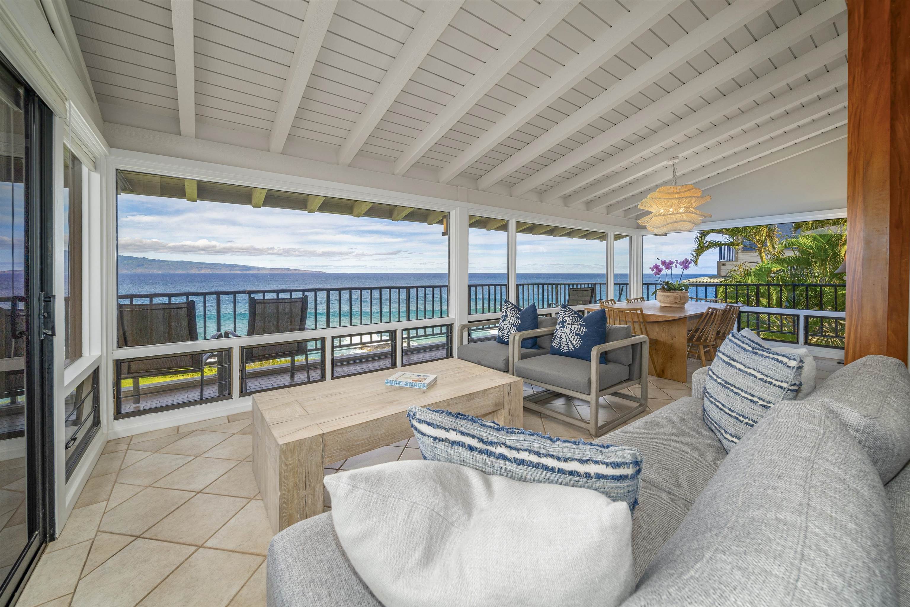 500 Bay Dr Property Photo 1