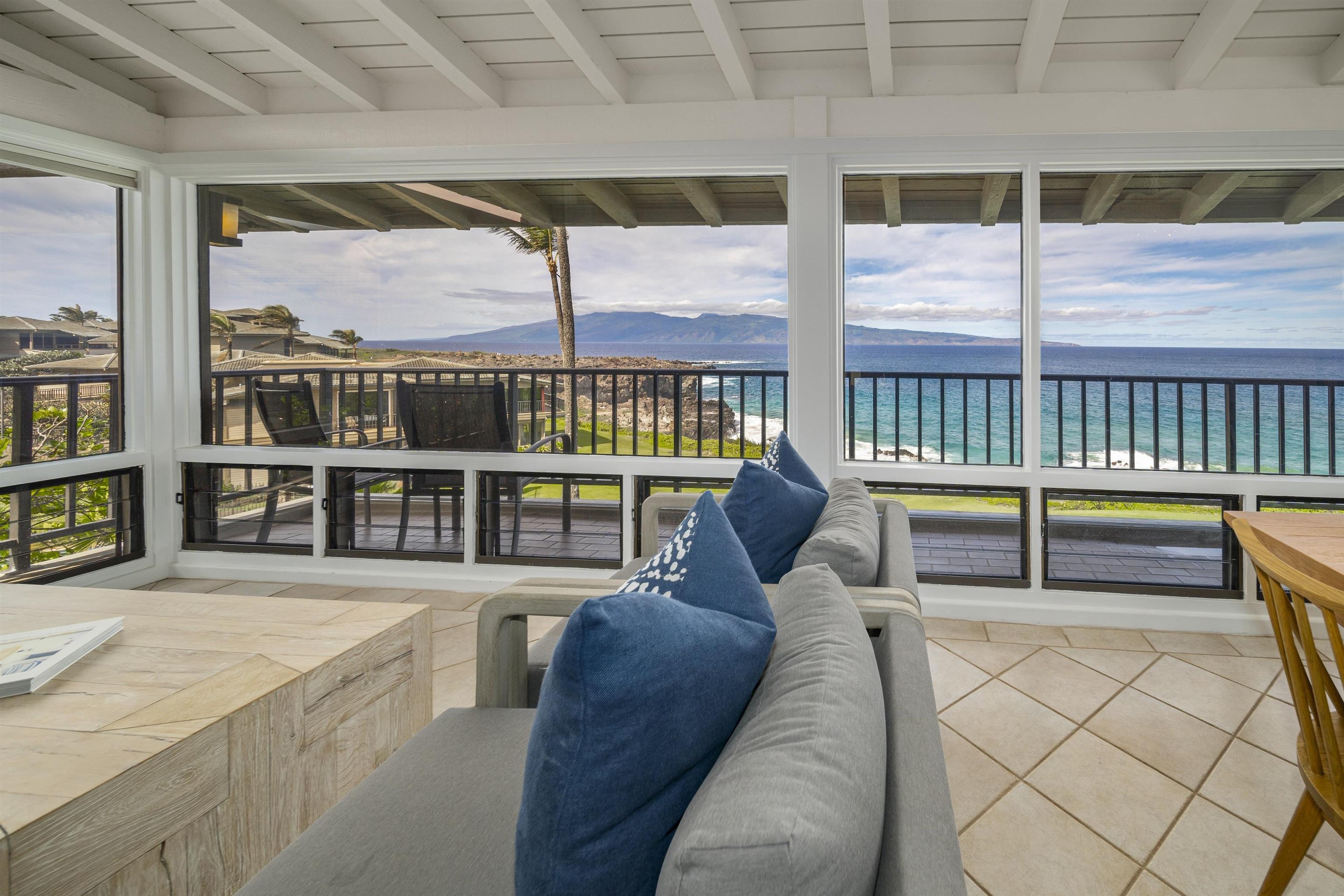 500 Bay Dr Property Photo 4