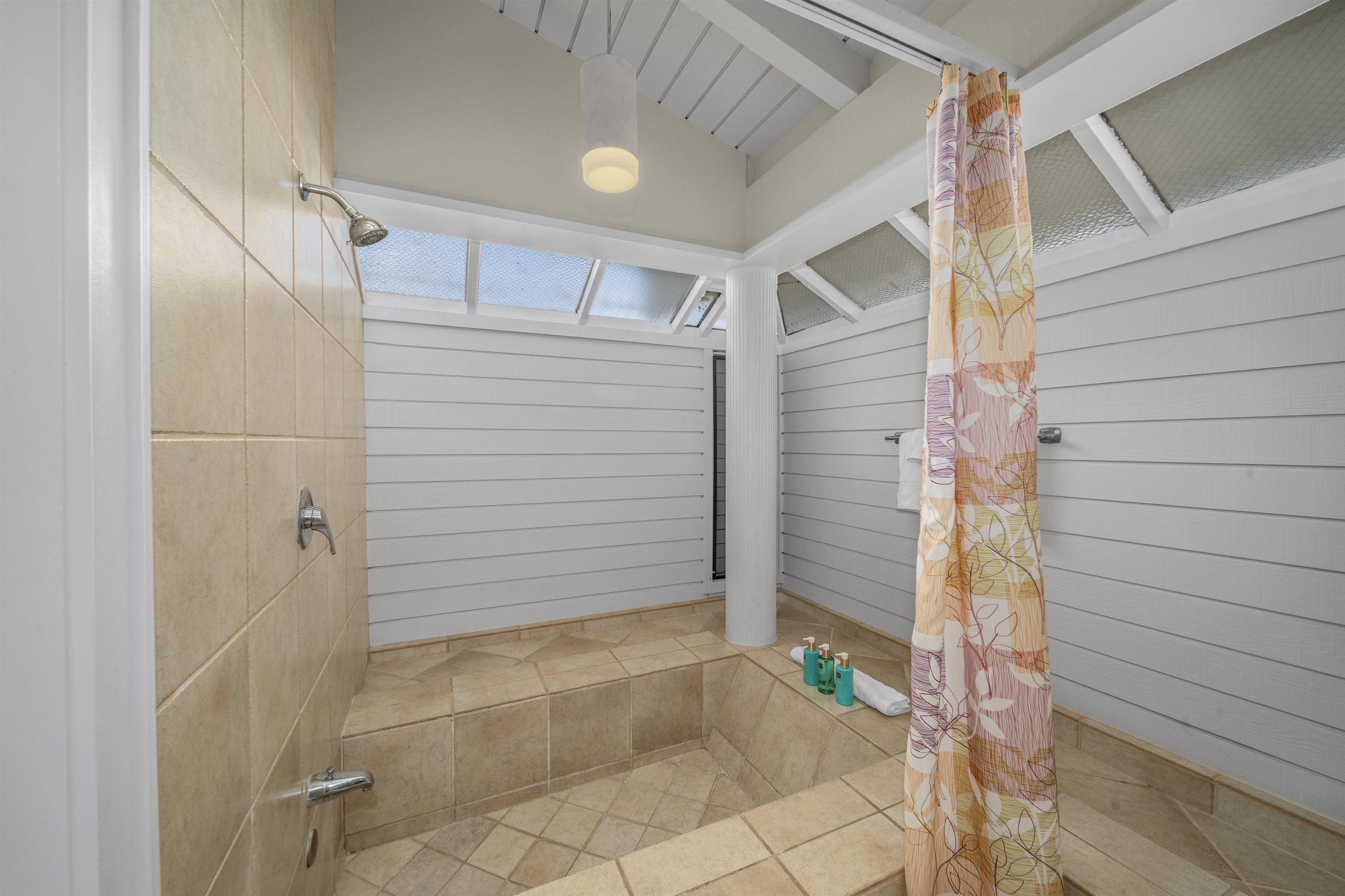 500 Bay Dr Property Photo 31