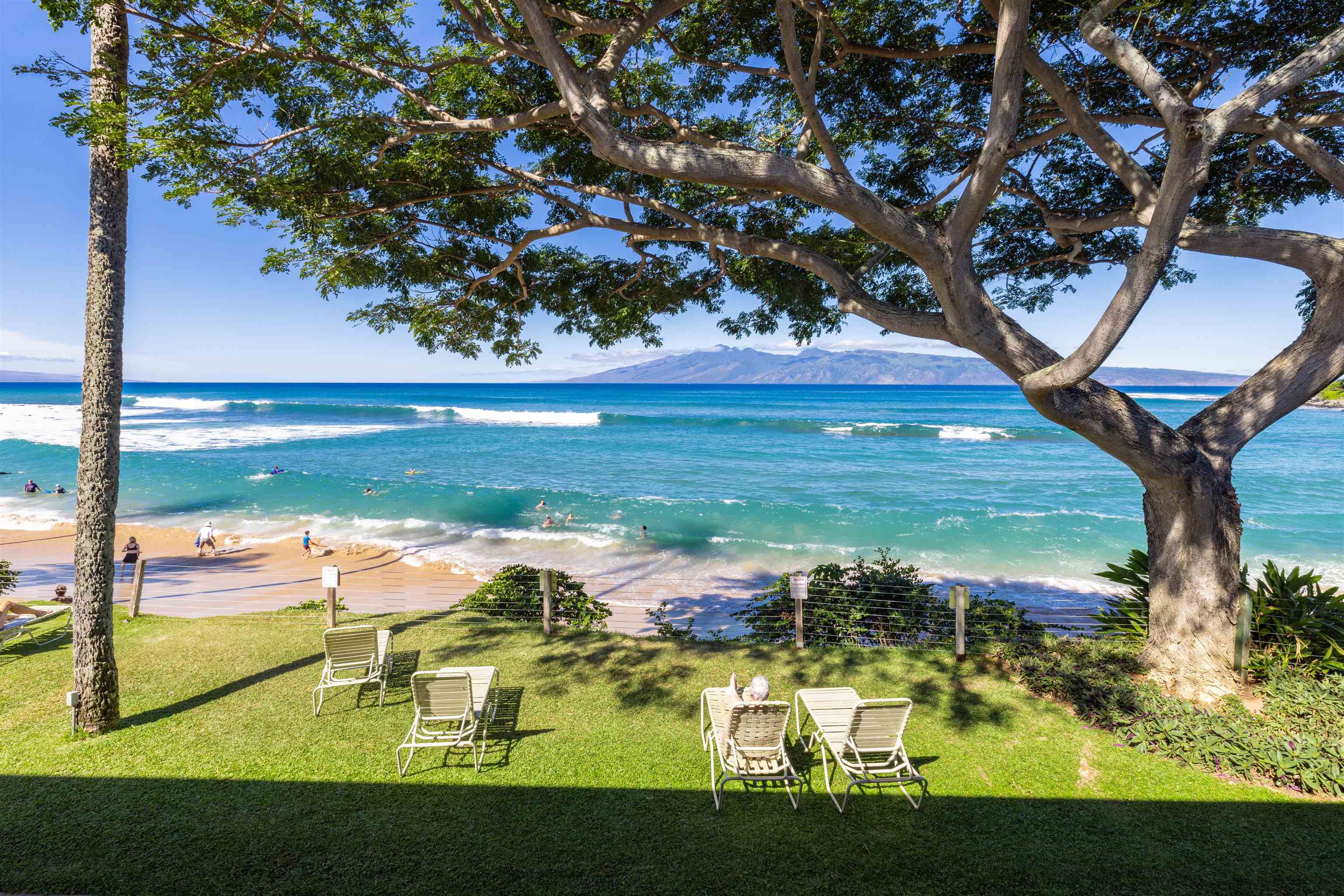 53 Hui Dr Property Photo 1