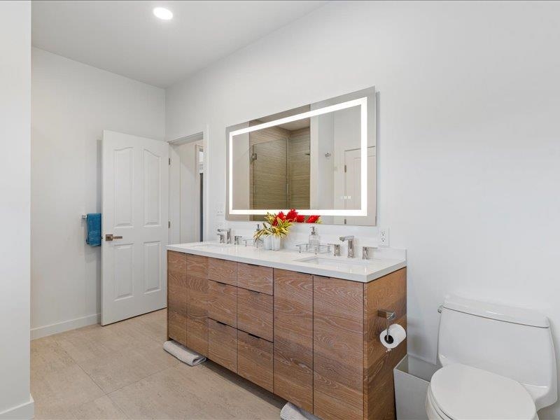 210 E Panana Pl Property Photo 37