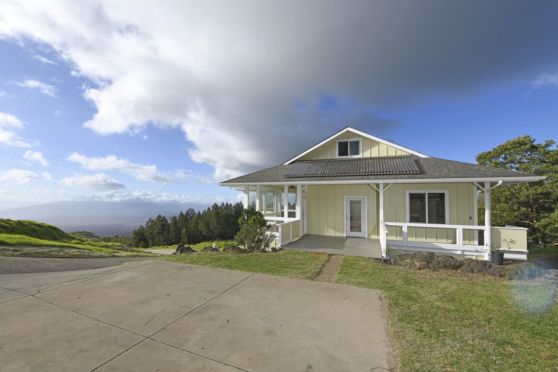 210 Napoko Pl Property Photo 7