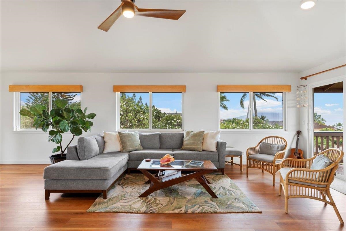 16 Kahana Ridge Dr Property Photo 4