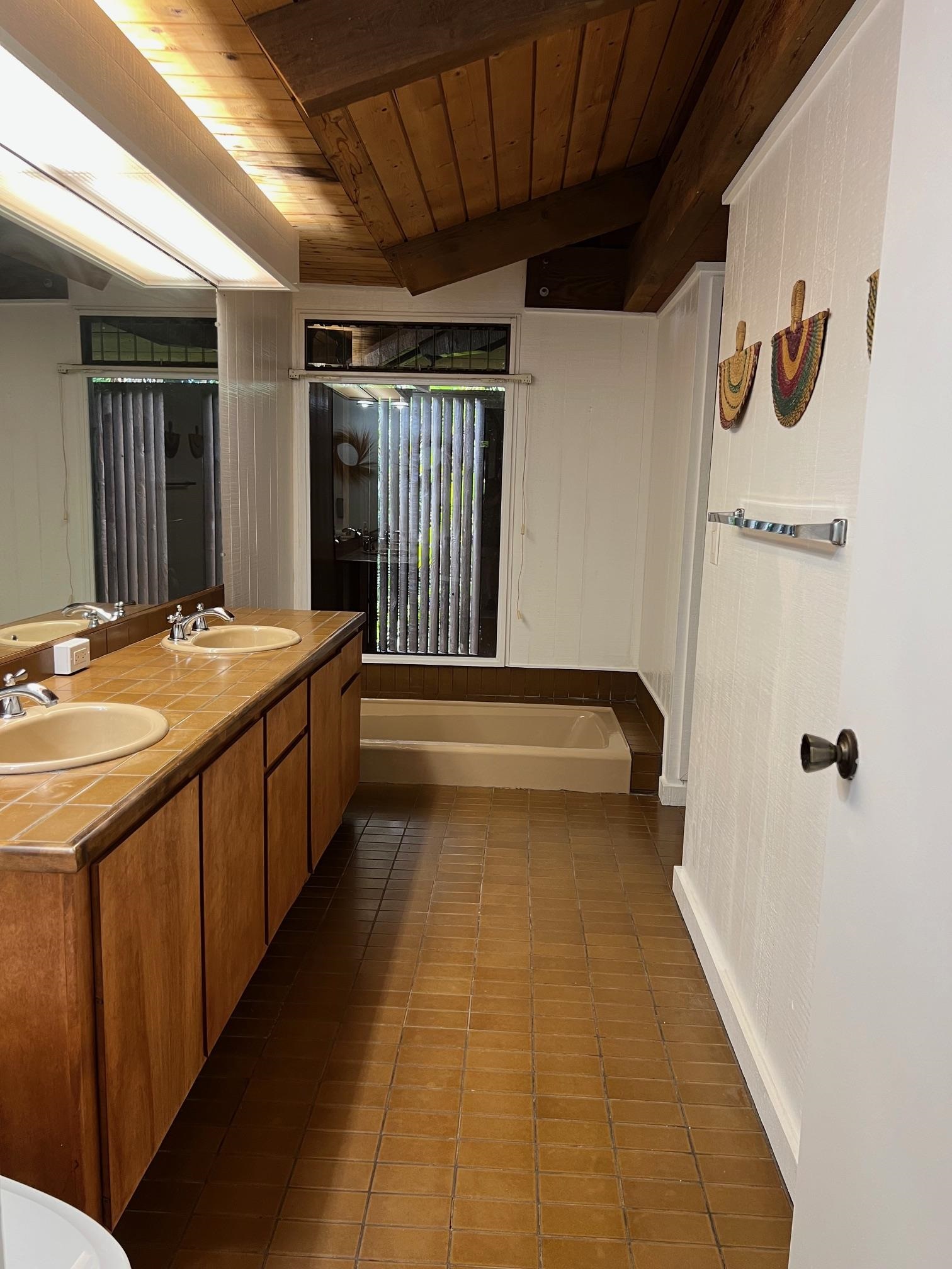 3300 Keha Dr Property Photo 10