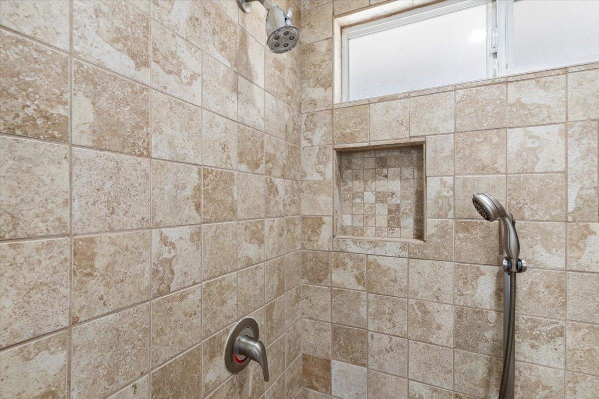 722 Pueo Dr Property Photo 23