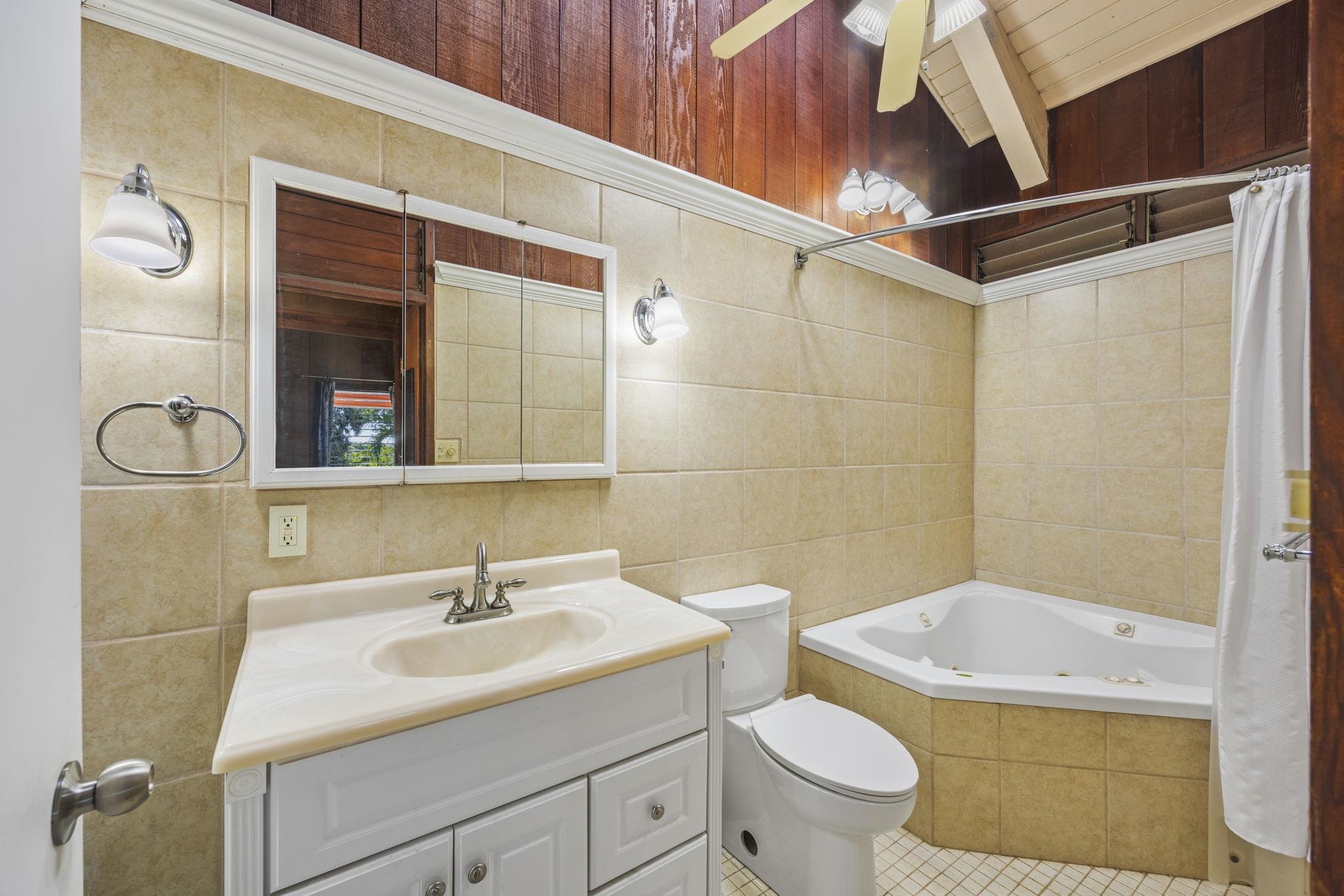 521 Kupulau Dr Property Photo 22
