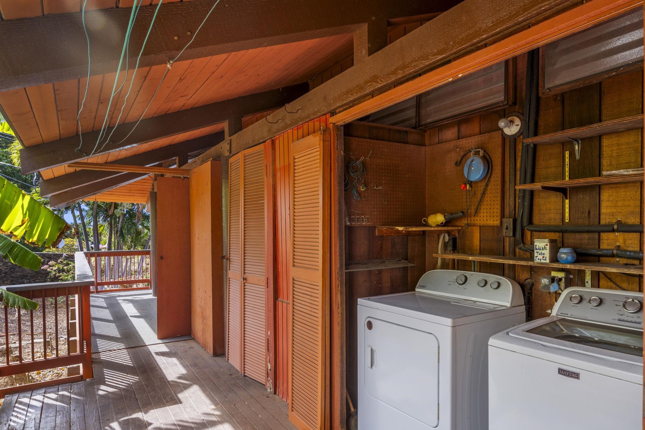 521 Kupulau Dr Property Photo 47
