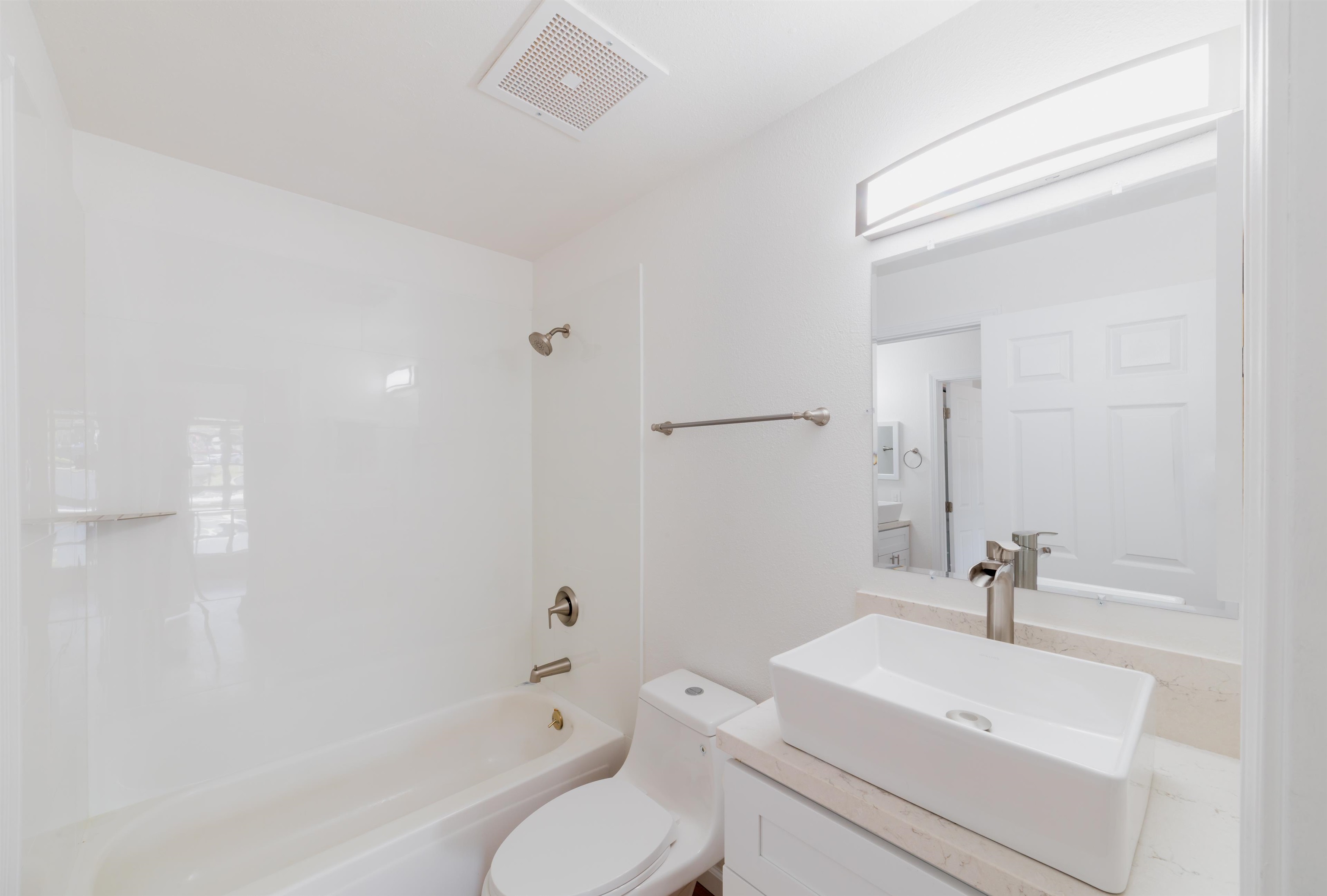 160 Keonekai Rd Property Photo 22
