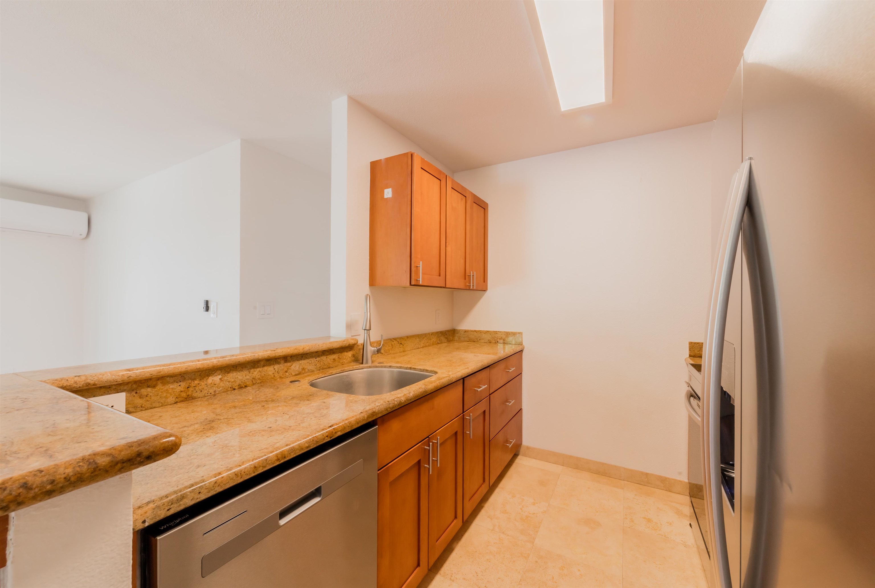 160 Keonekai Rd Property Photo 9