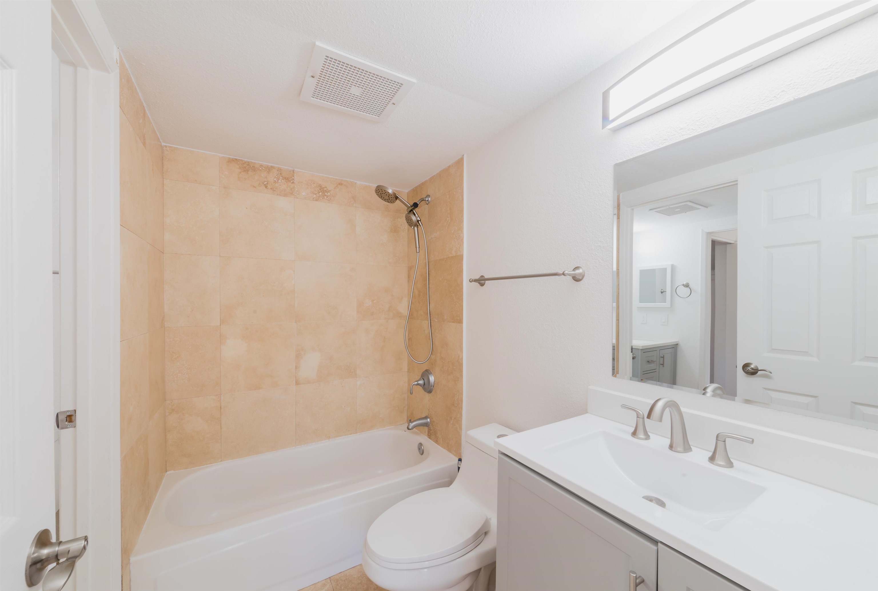 160 Keonekai Rd Property Photo 20