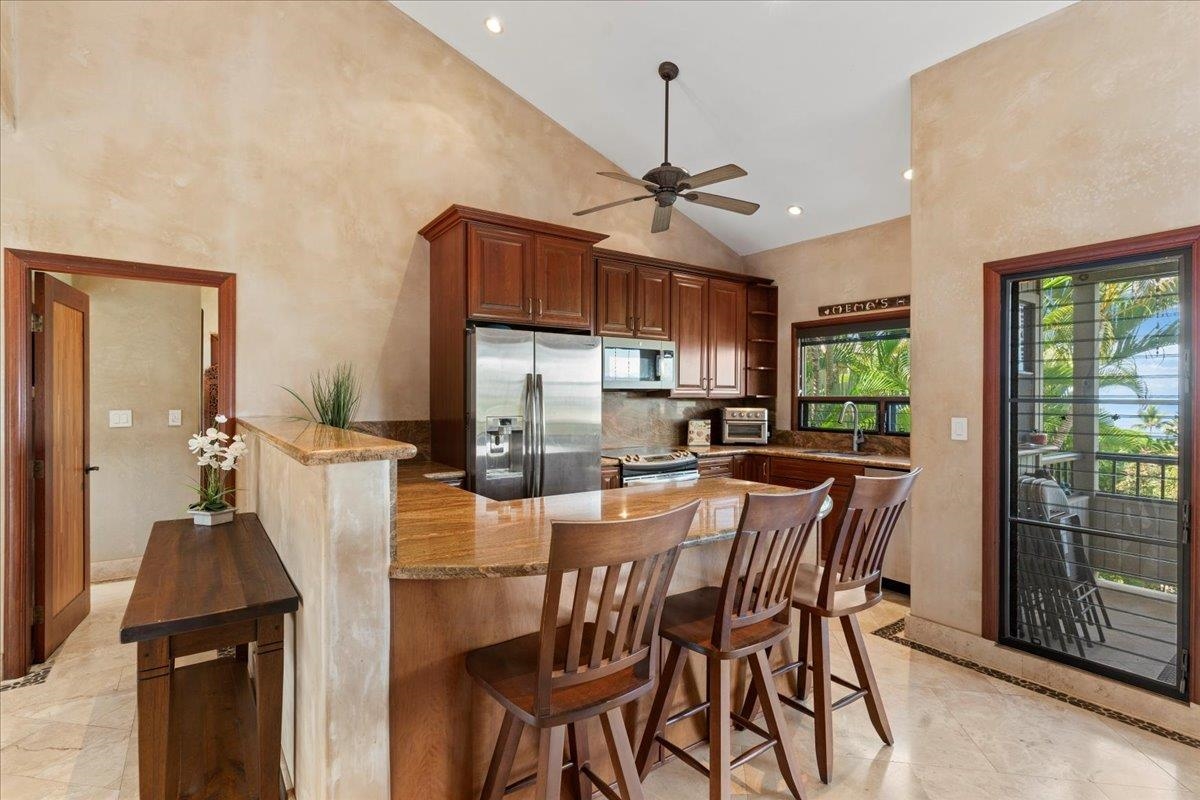 10 Wailea Ekolu Pl Property Photo 8