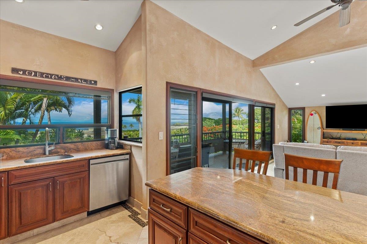 10 Wailea Ekolu Pl Property Photo 14