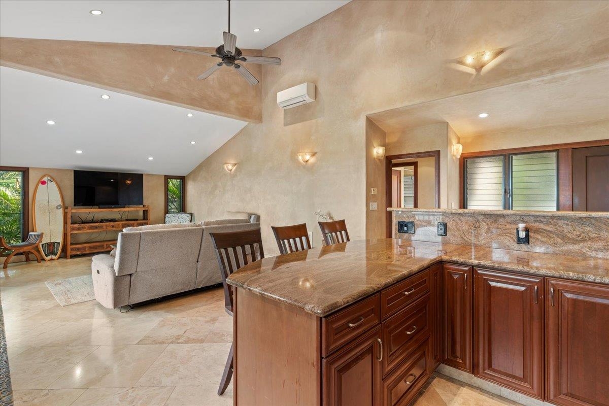 10 Wailea Ekolu Pl Property Photo 17