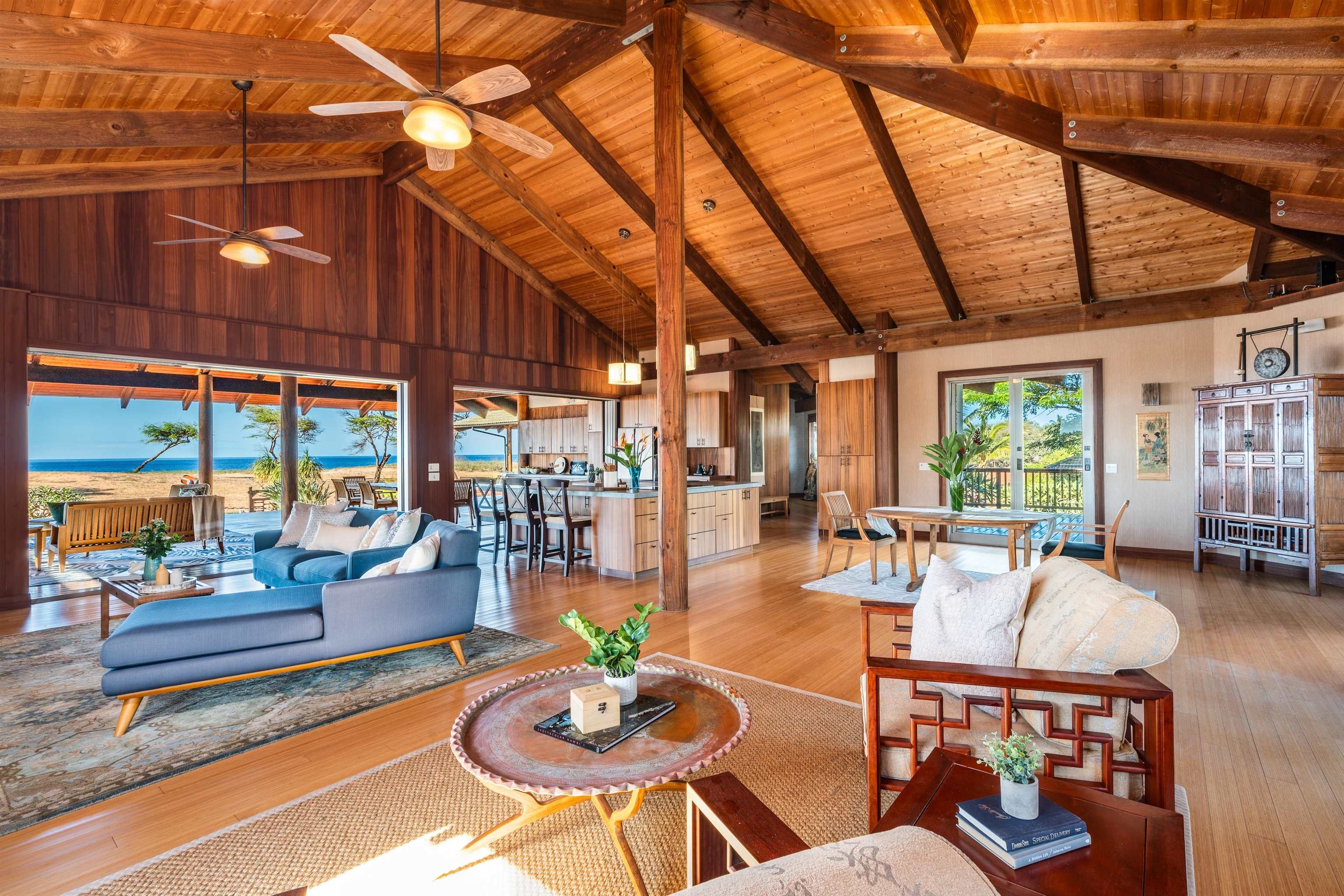 3036 Kalua Koi Way Property Photo 8