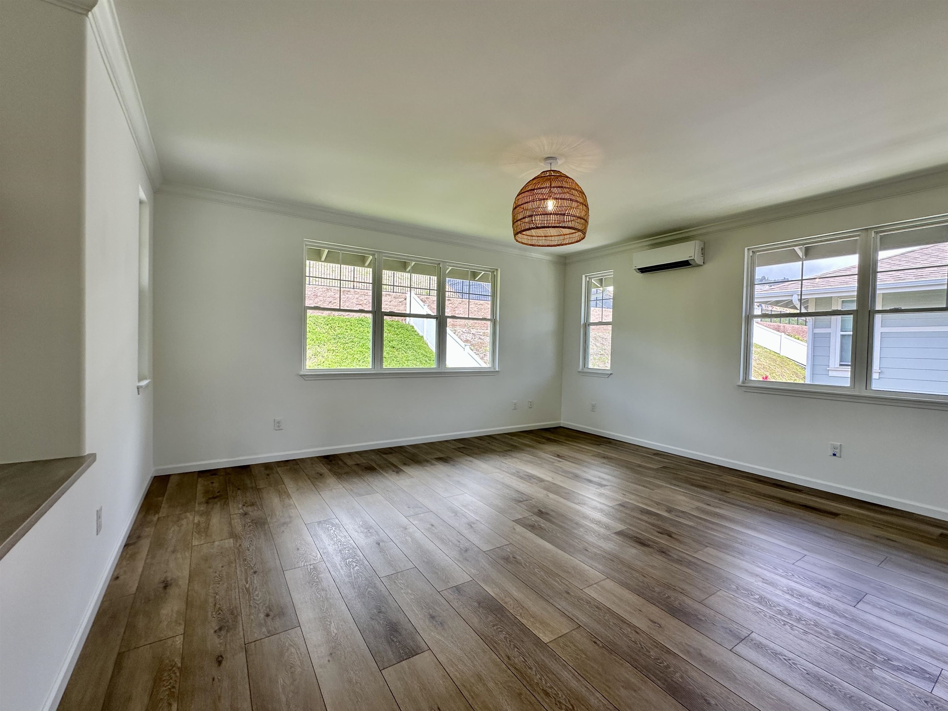 90 Kupaloke St Property Photo 33