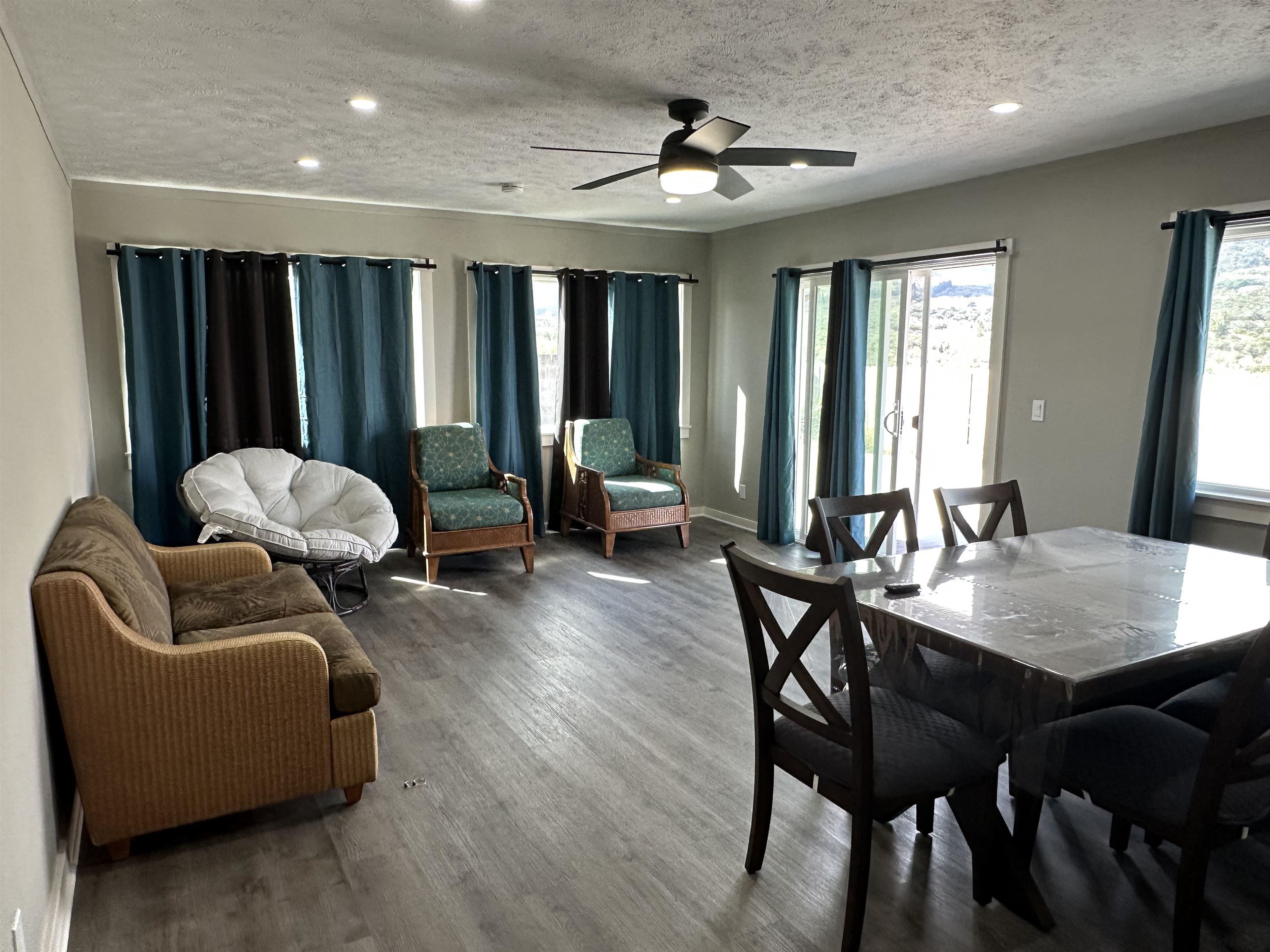 868 Haunani Pl Property Photo 1