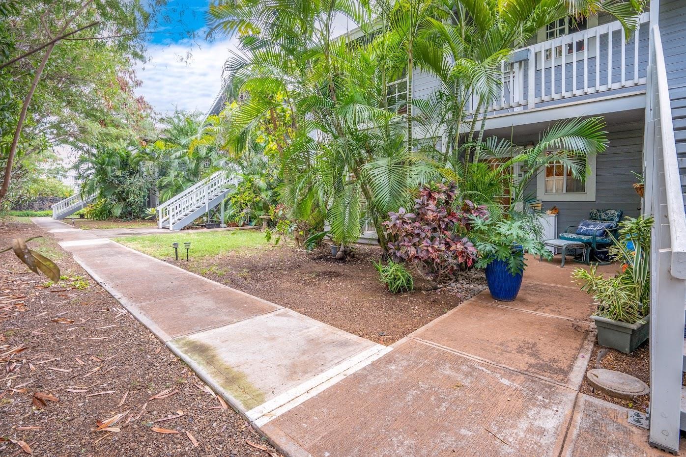 160 Keonekai Rd Property Photo 3