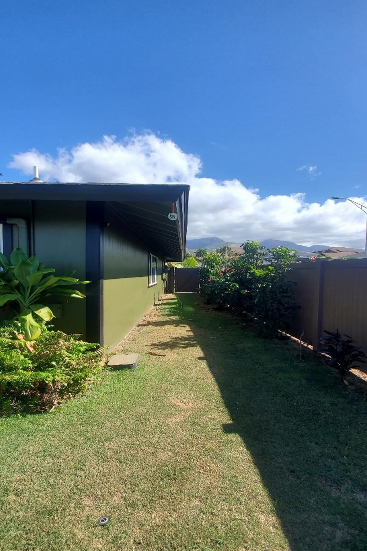 1701 Hooli St Property Photo 10