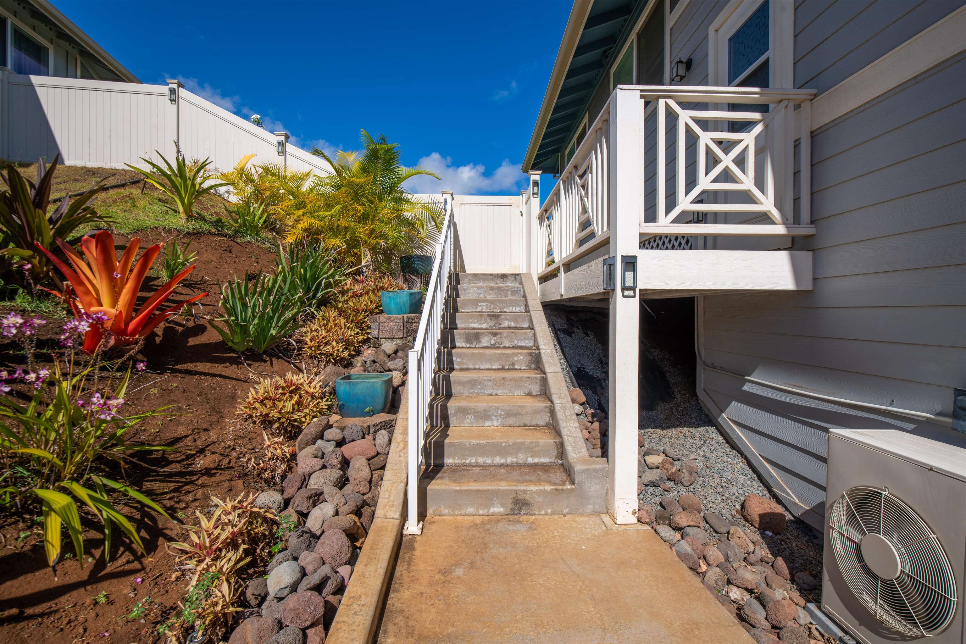 90 Hoolaau St Property Photo 32