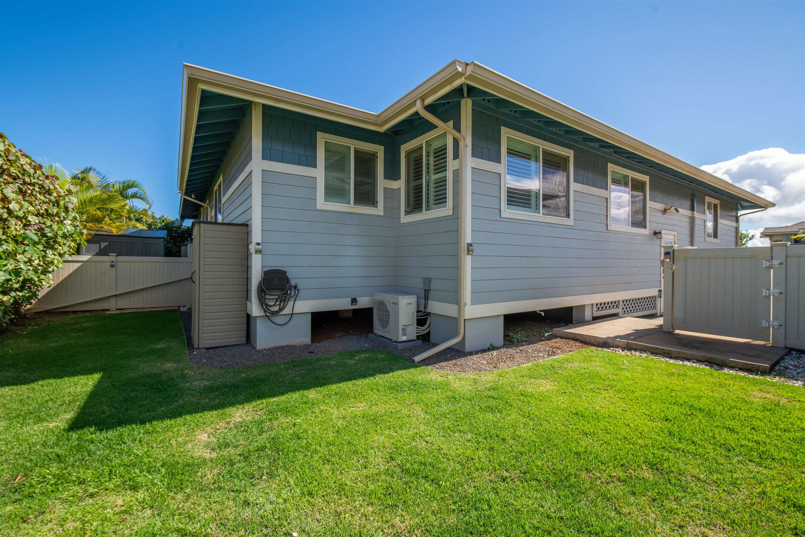 90 Hoolaau St Property Photo 35