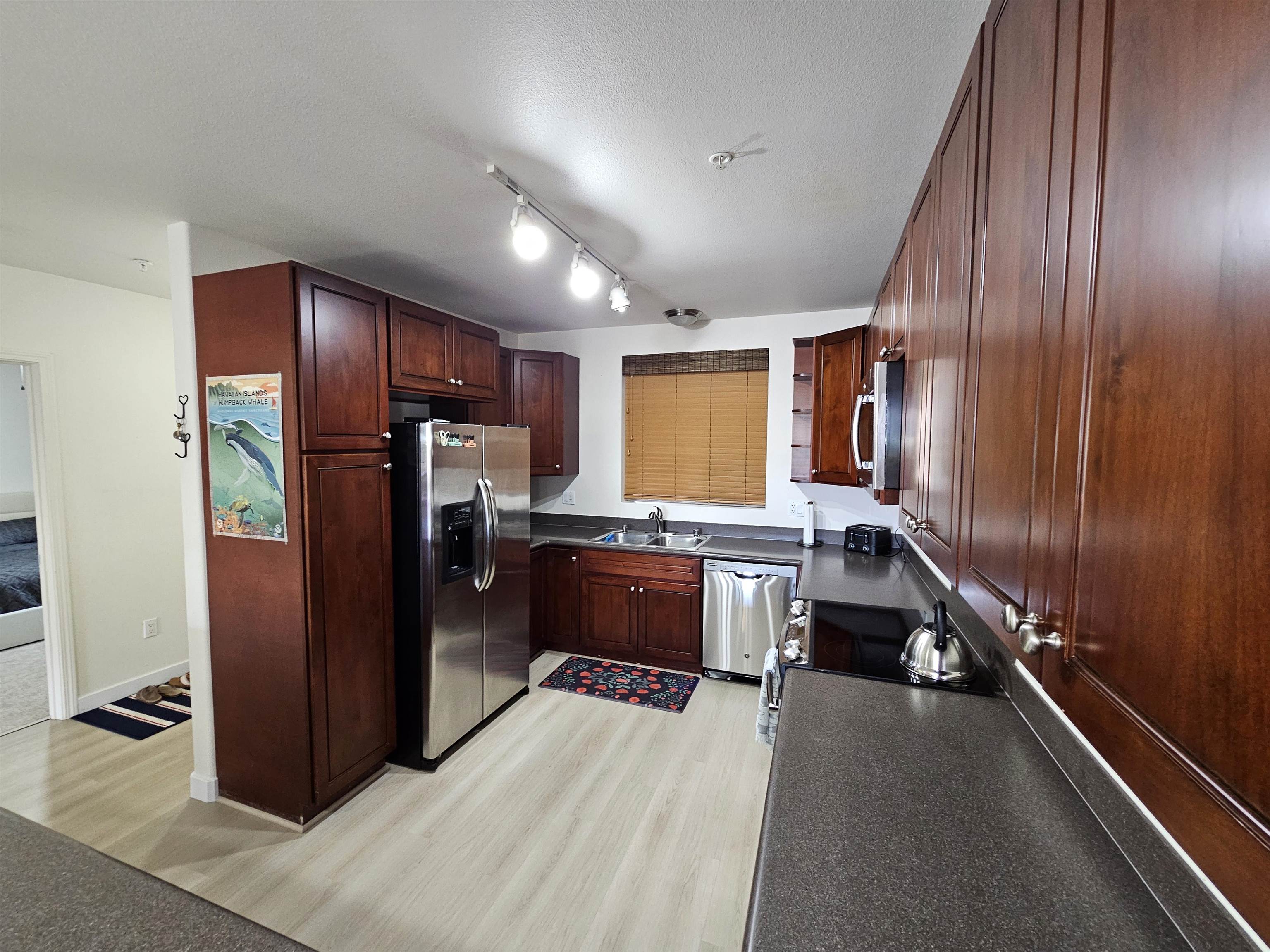 1500 Limahana Cir Property Photo 2