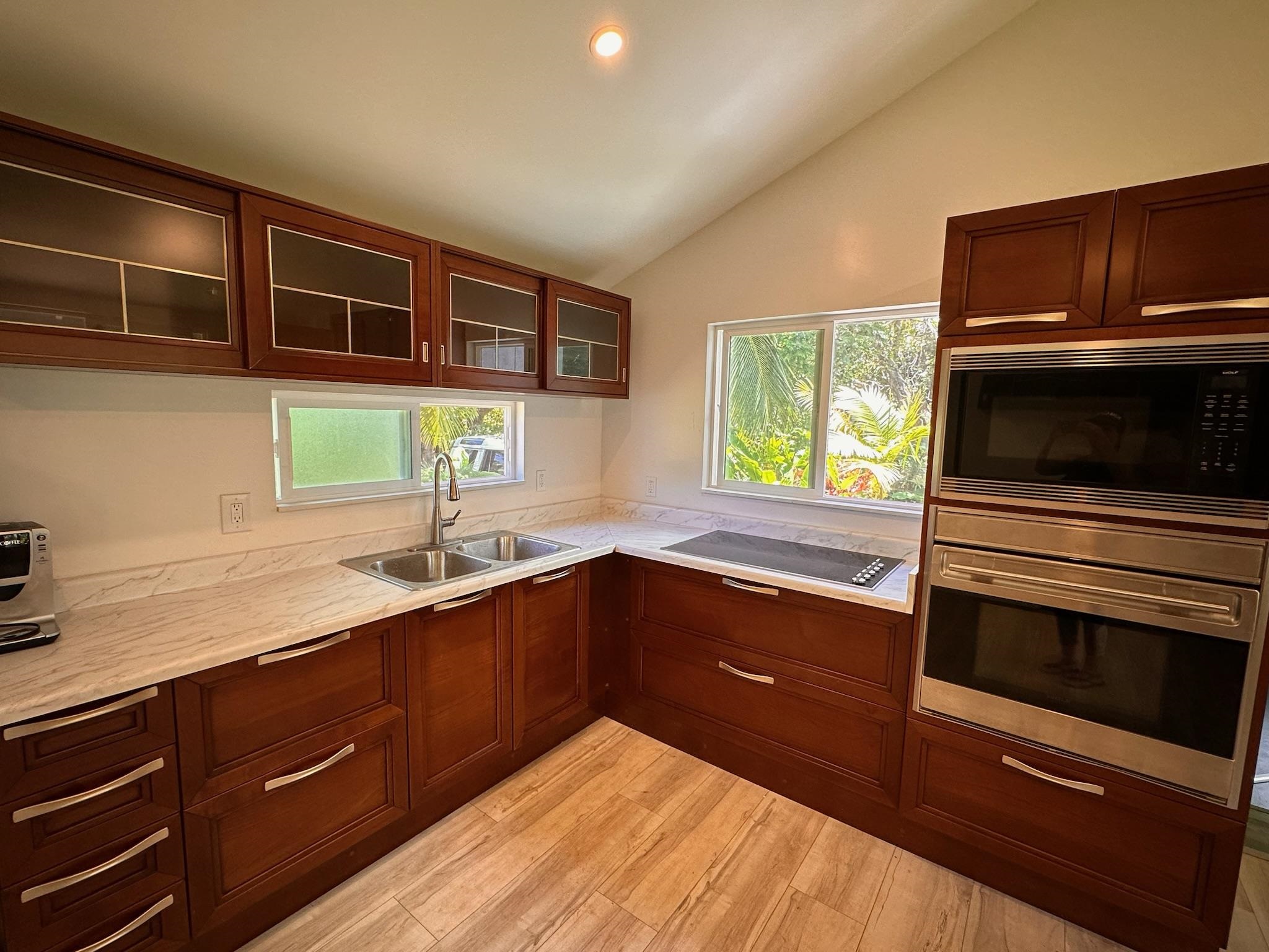 265 Hahana Rd Property Photo 2