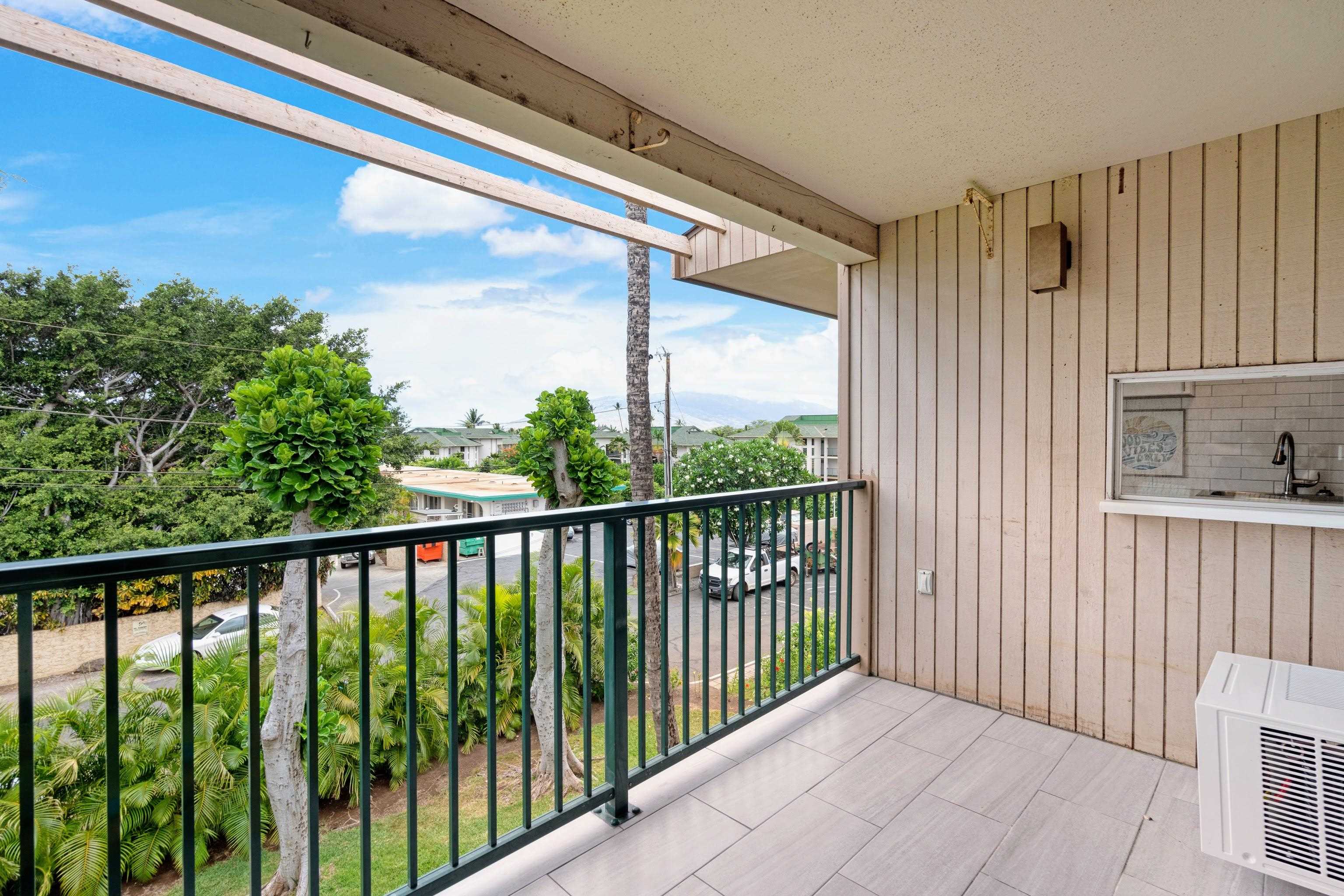 35 Walaka St Property Photo 12