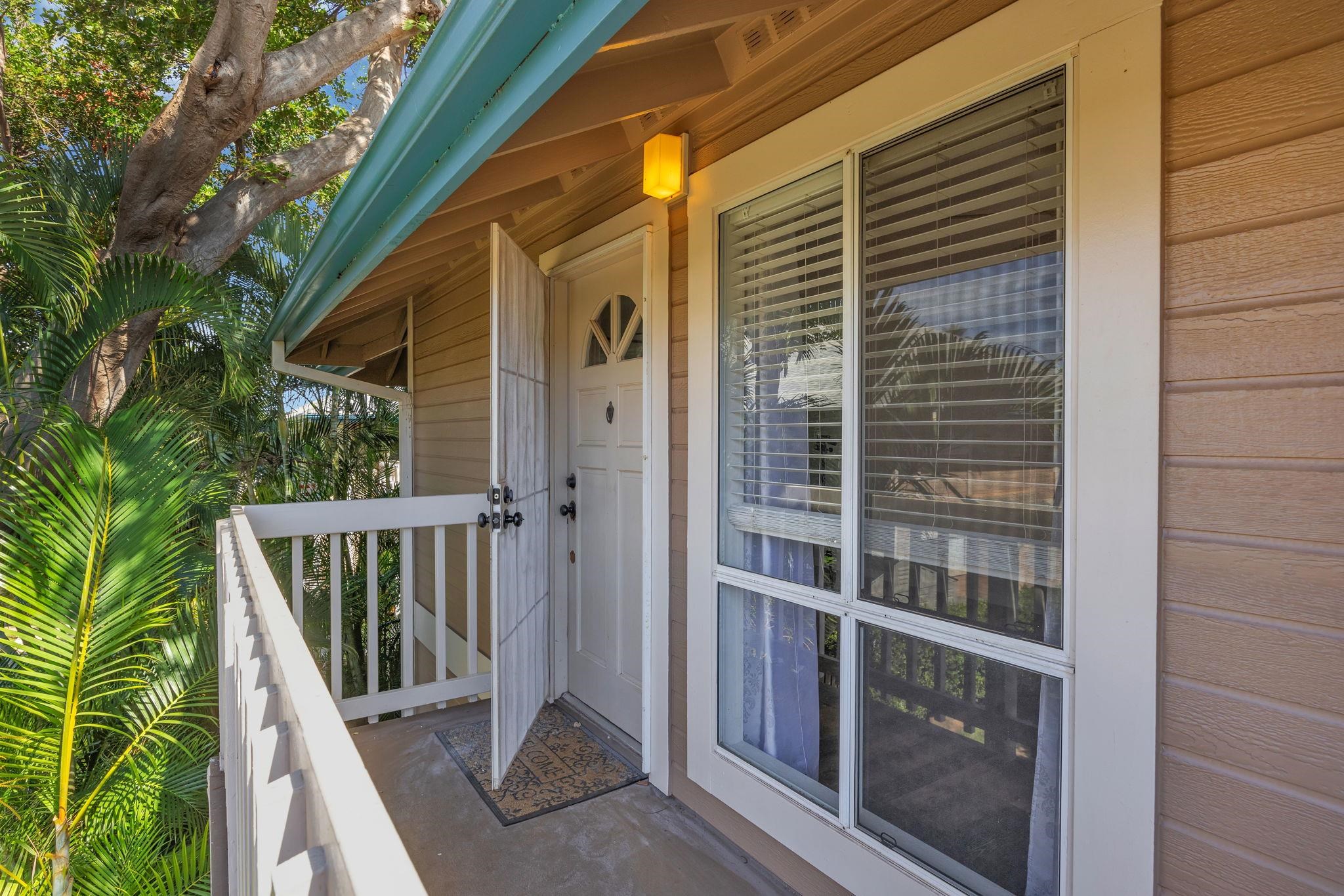 480 Kenolio Rd Property Photo 4