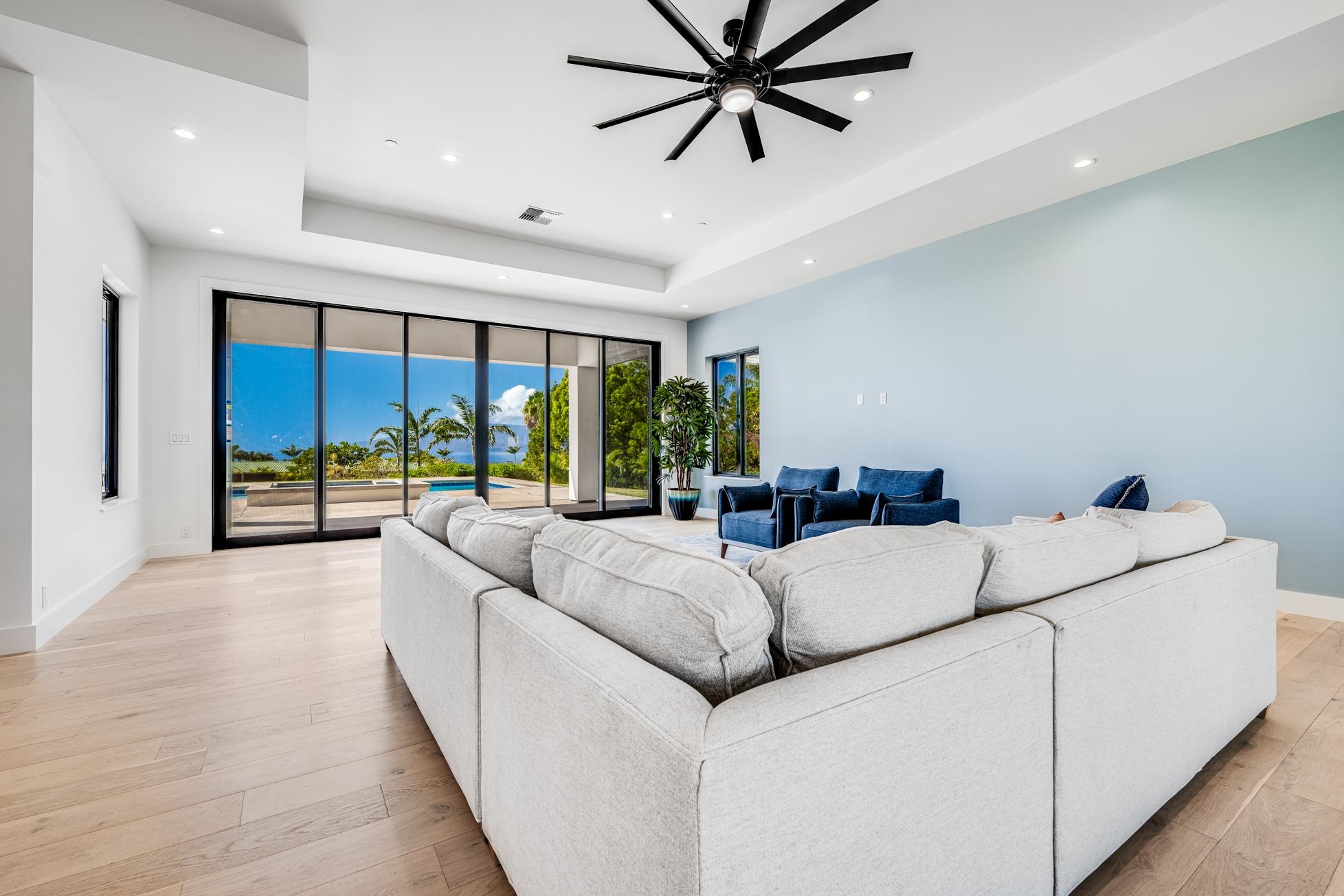 837 Anapuni Loop Property Photo 10