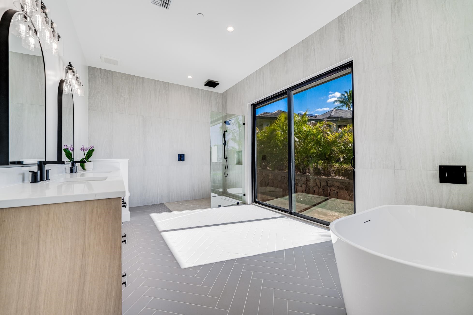 837 Anapuni Loop Property Photo 21