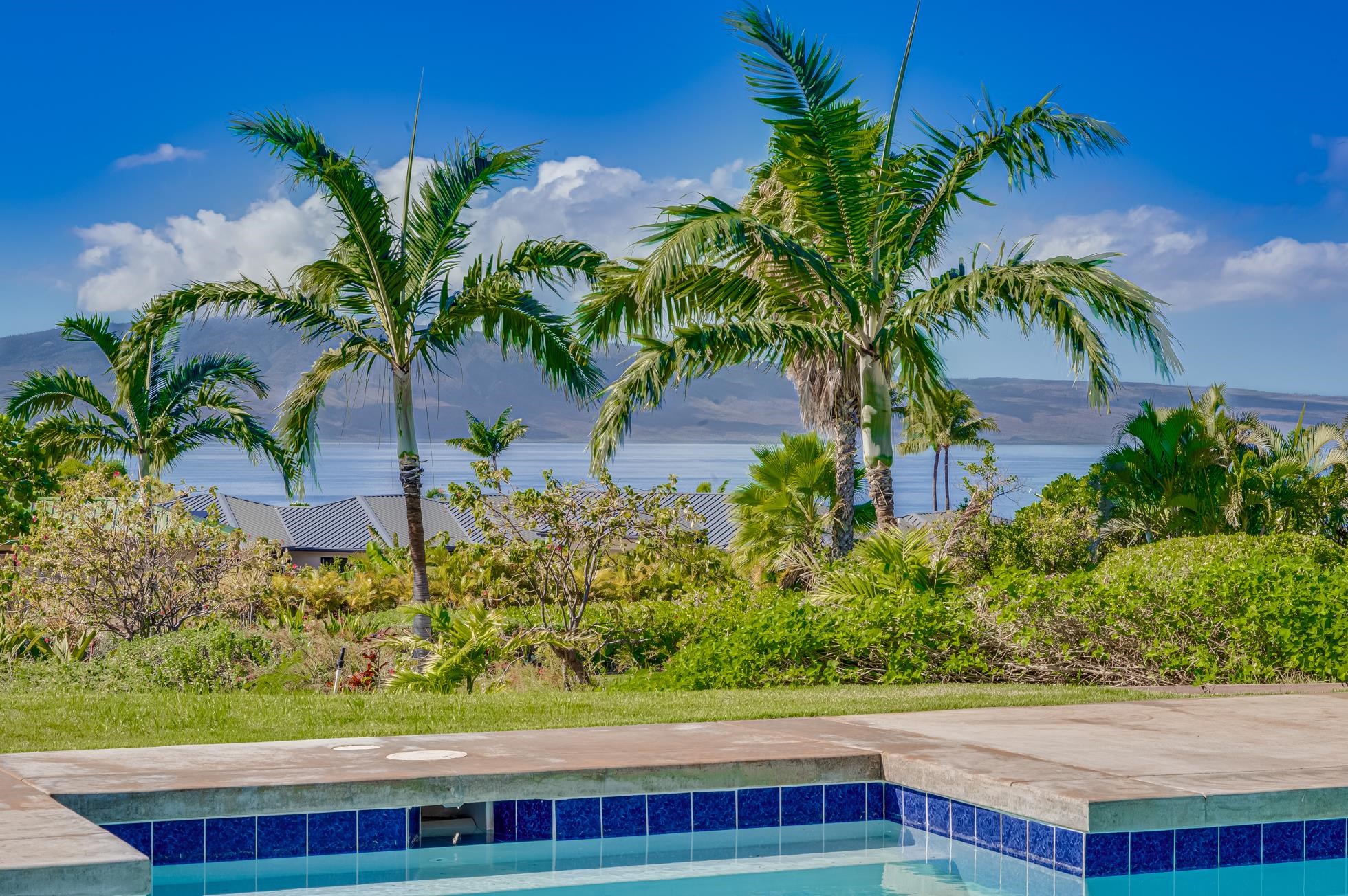 837 Anapuni Loop Property Photo 34