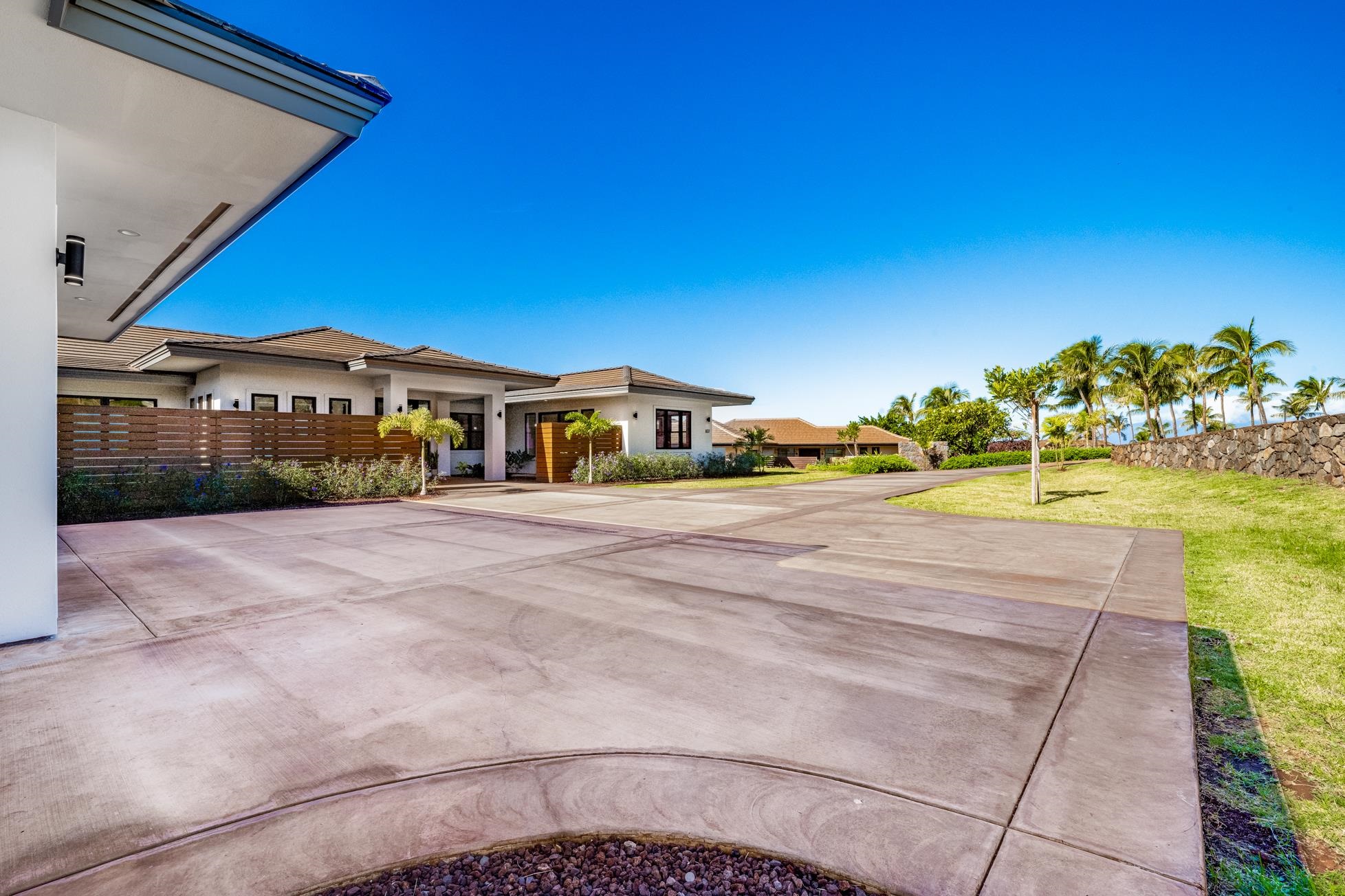 837 Anapuni Loop Property Photo 41