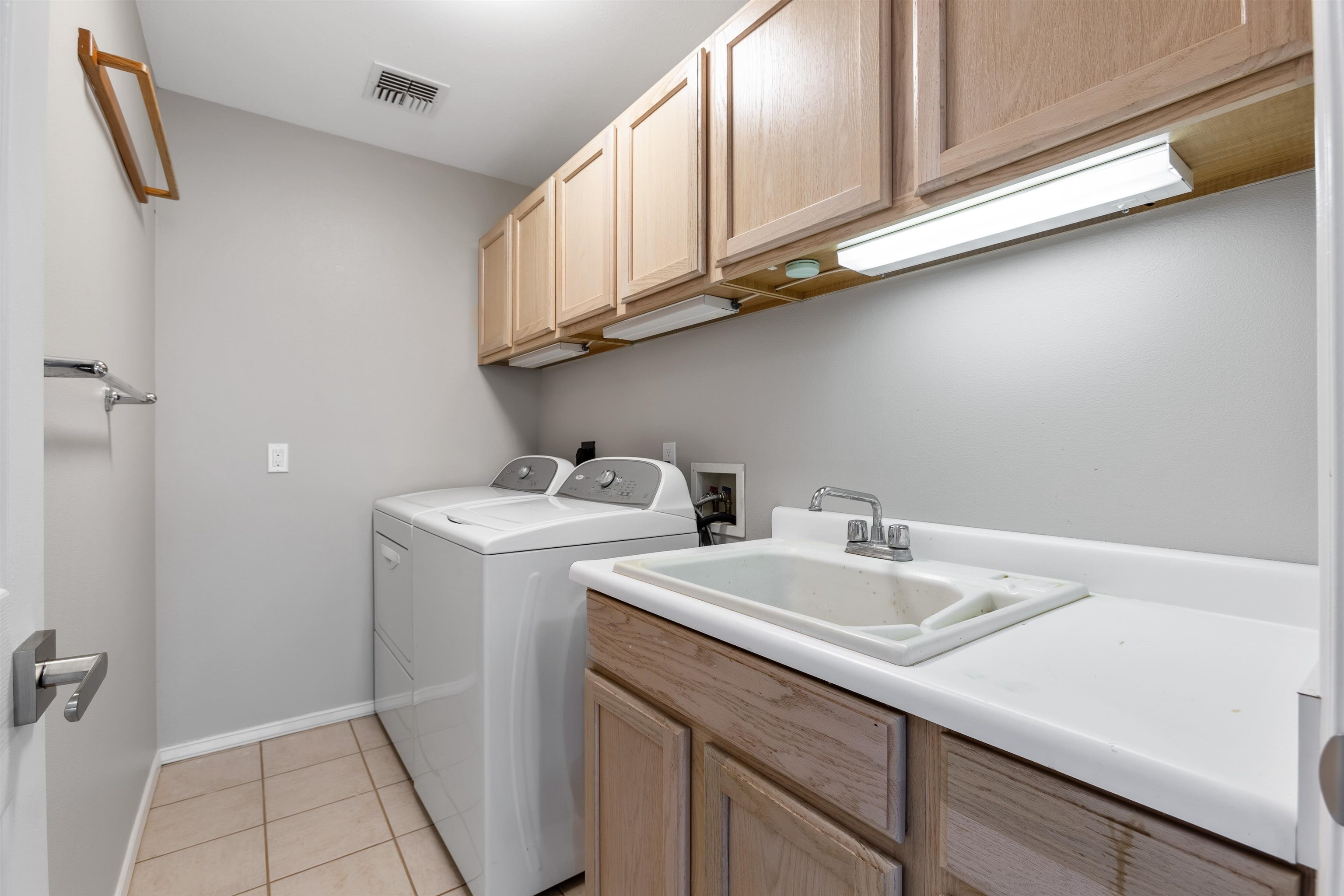 133 Oleander Pl Property Photo 33