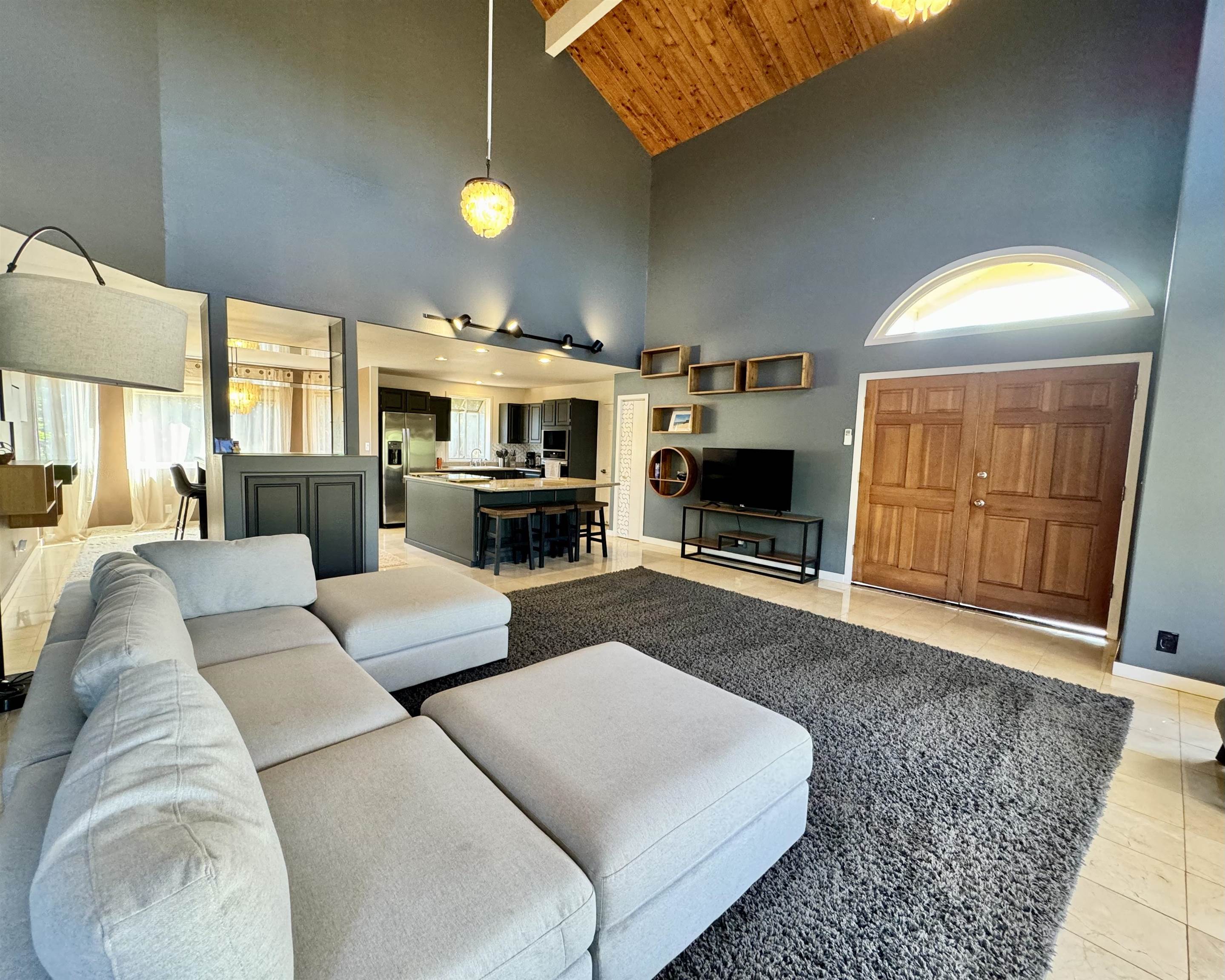 126 Kaiaka Rd Property Photo 4