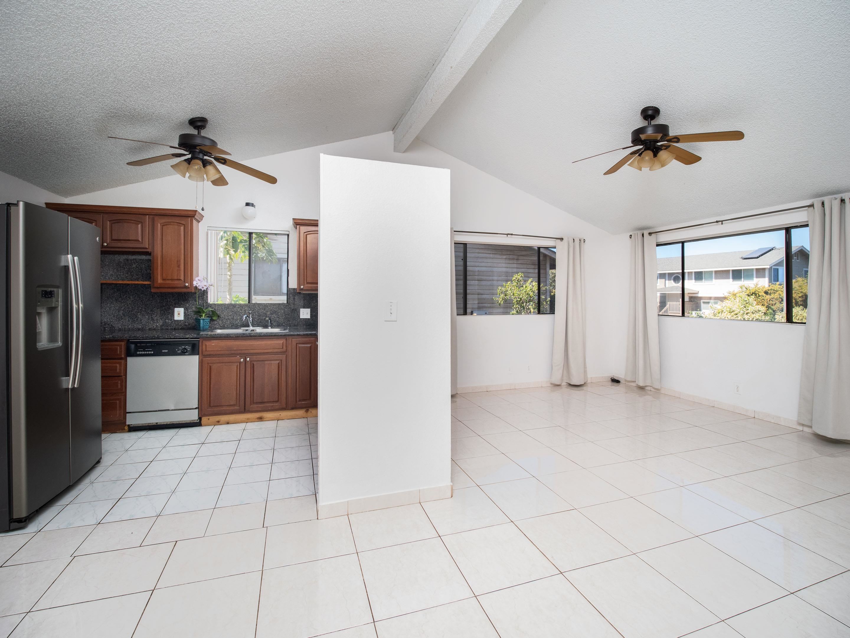 390 Kaiolohia St Property Photo 8