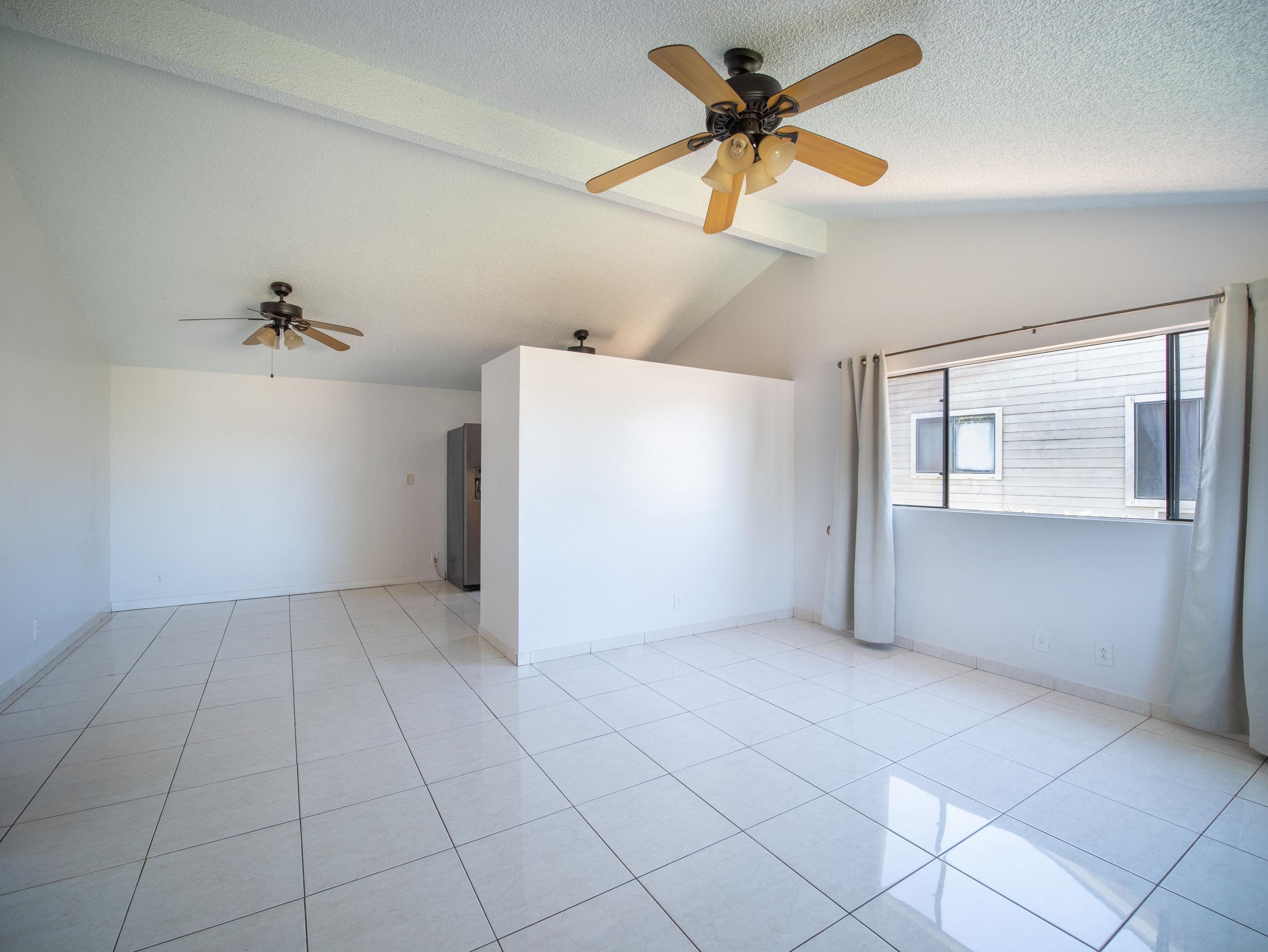 390 Kaiolohia St Property Photo 10