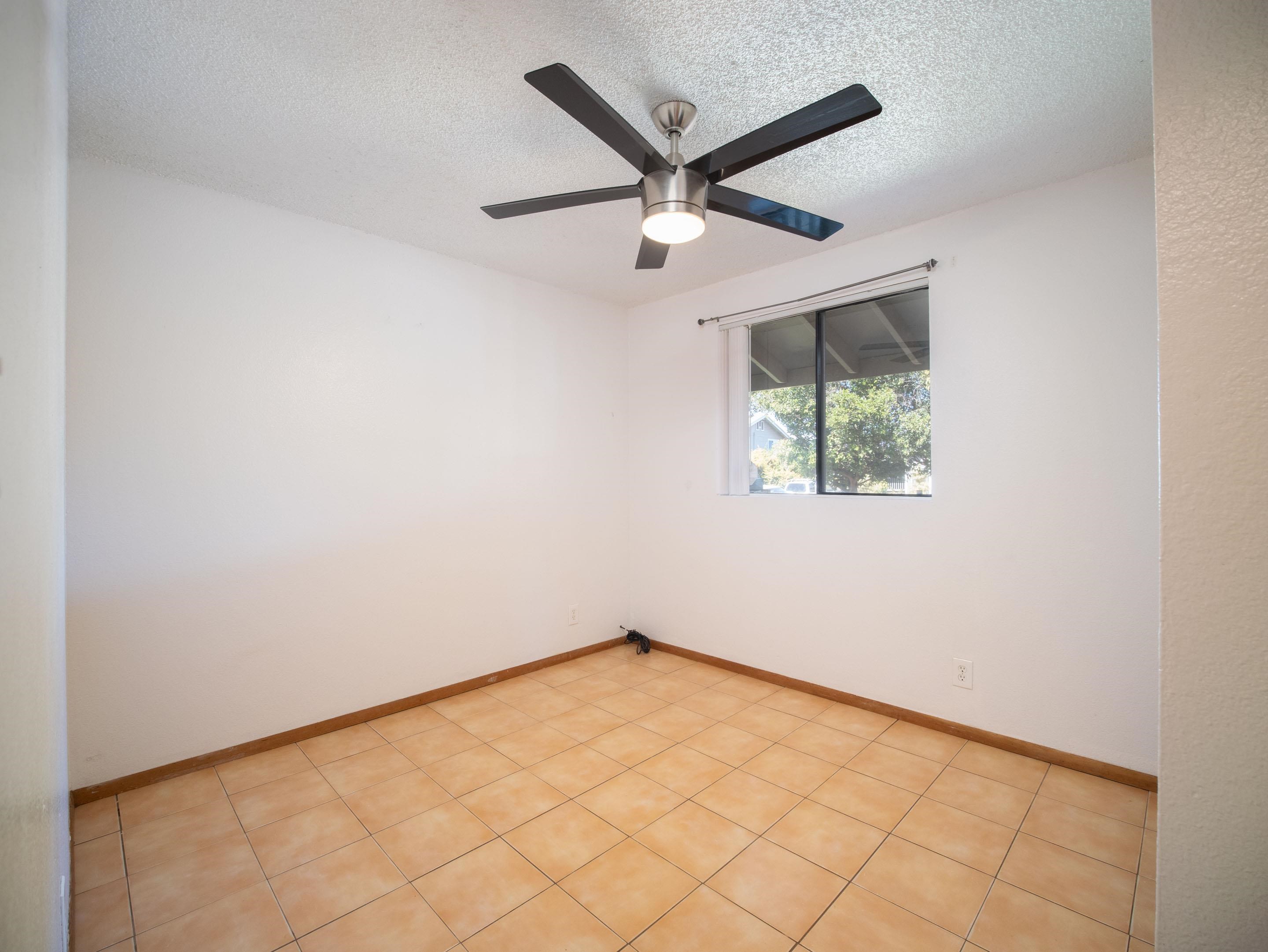 390 Kaiolohia St Property Photo 12