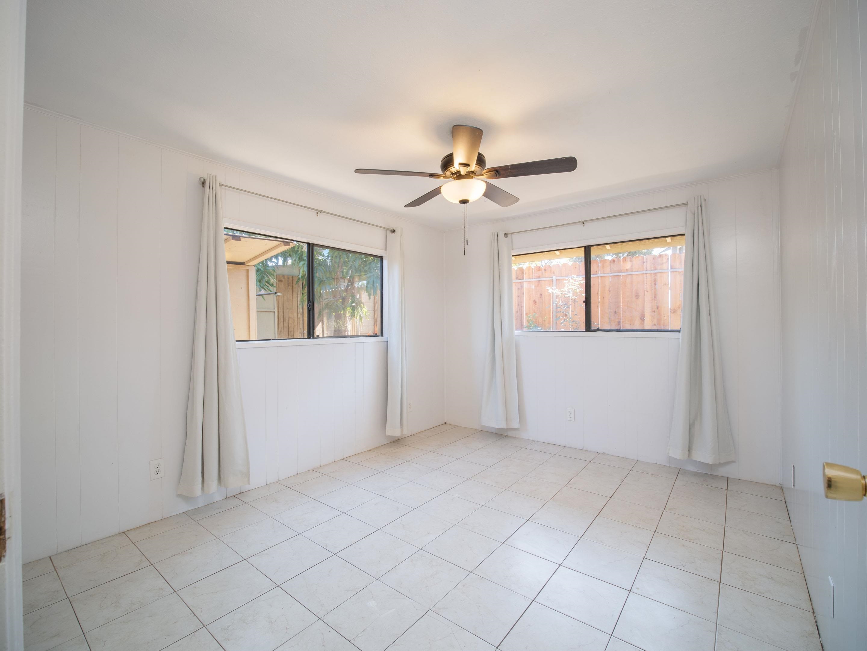 390 Kaiolohia St Property Photo 30
